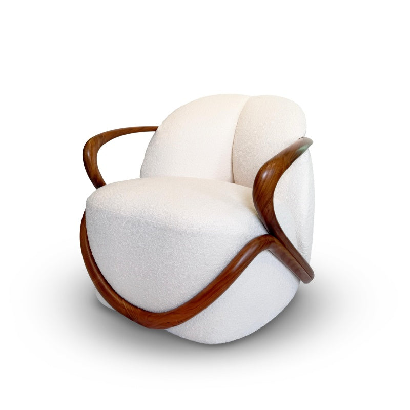 Hug Armchair Vintara Design – Mid-Century Comfort