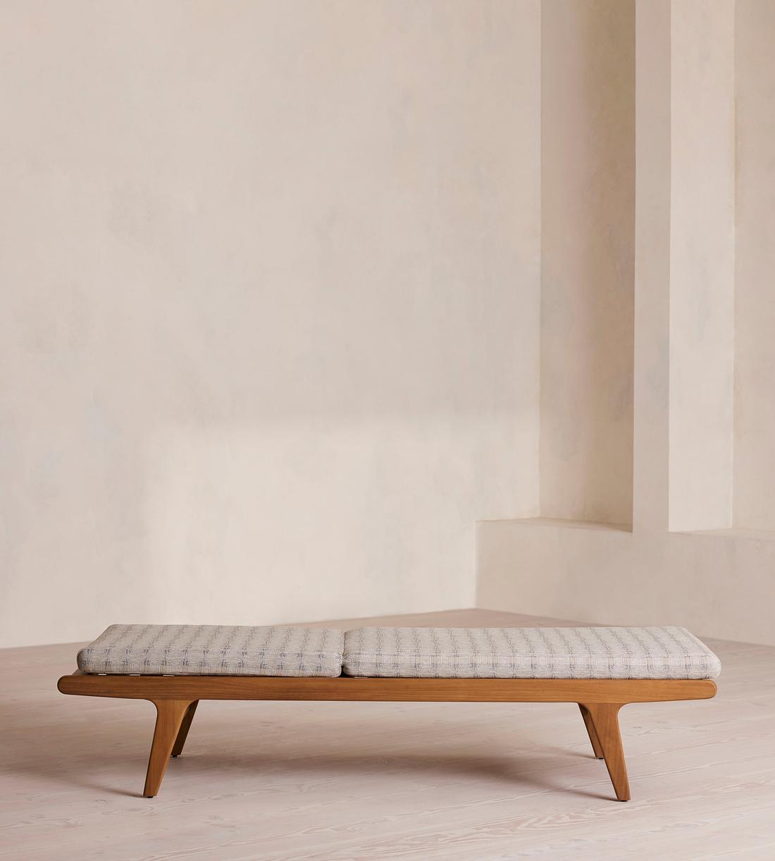 Adjustable Noah Chaise Lounger with Weather-Resistant Fabric