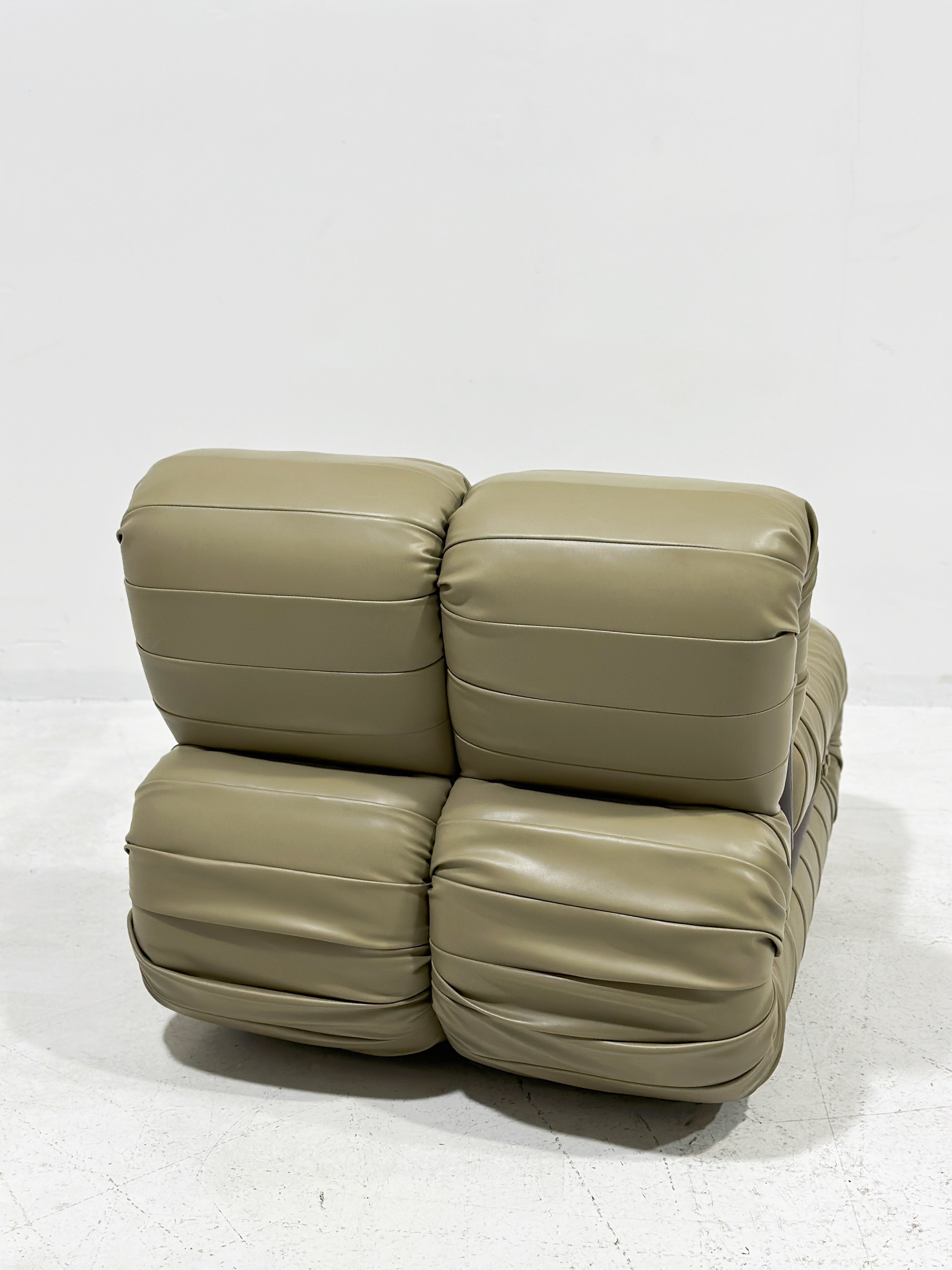 PERCIVAL LAFER|Lounge Chair