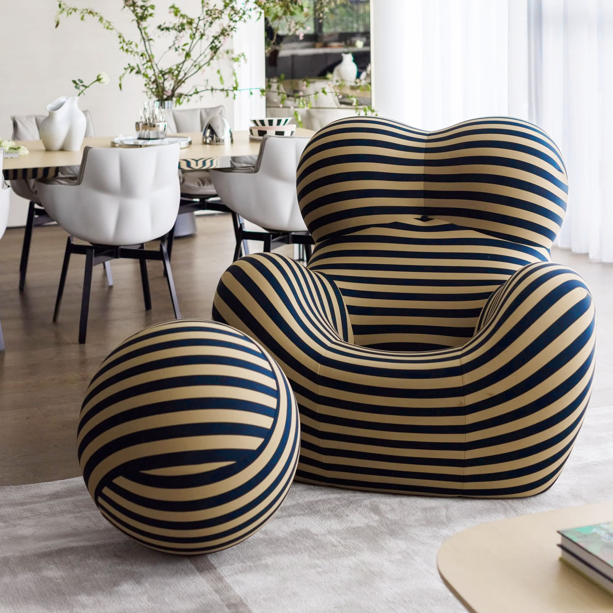 La Mamma Up 5 and Up 6 Replica Chair & Ottoman - Gaetano Pesce Iconic Design