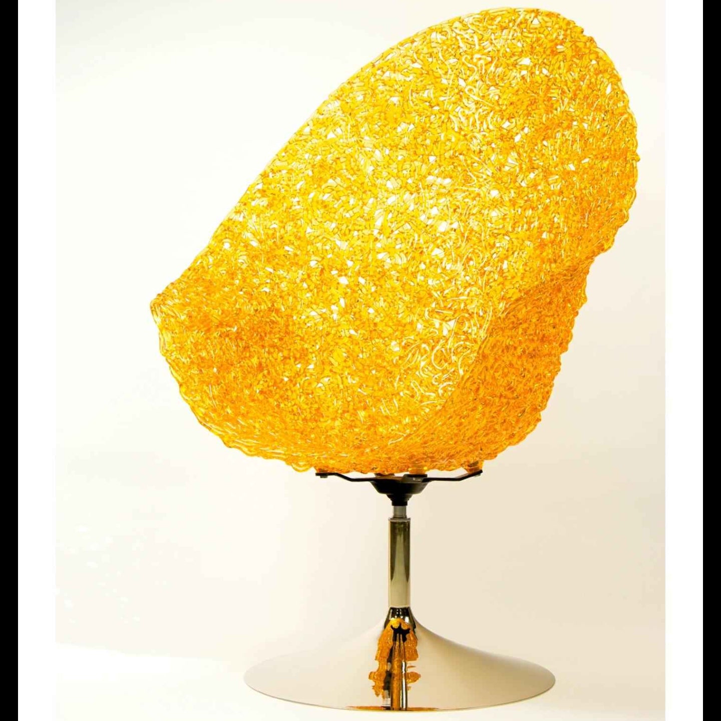 margherita-queen-chair-transparent-luxury