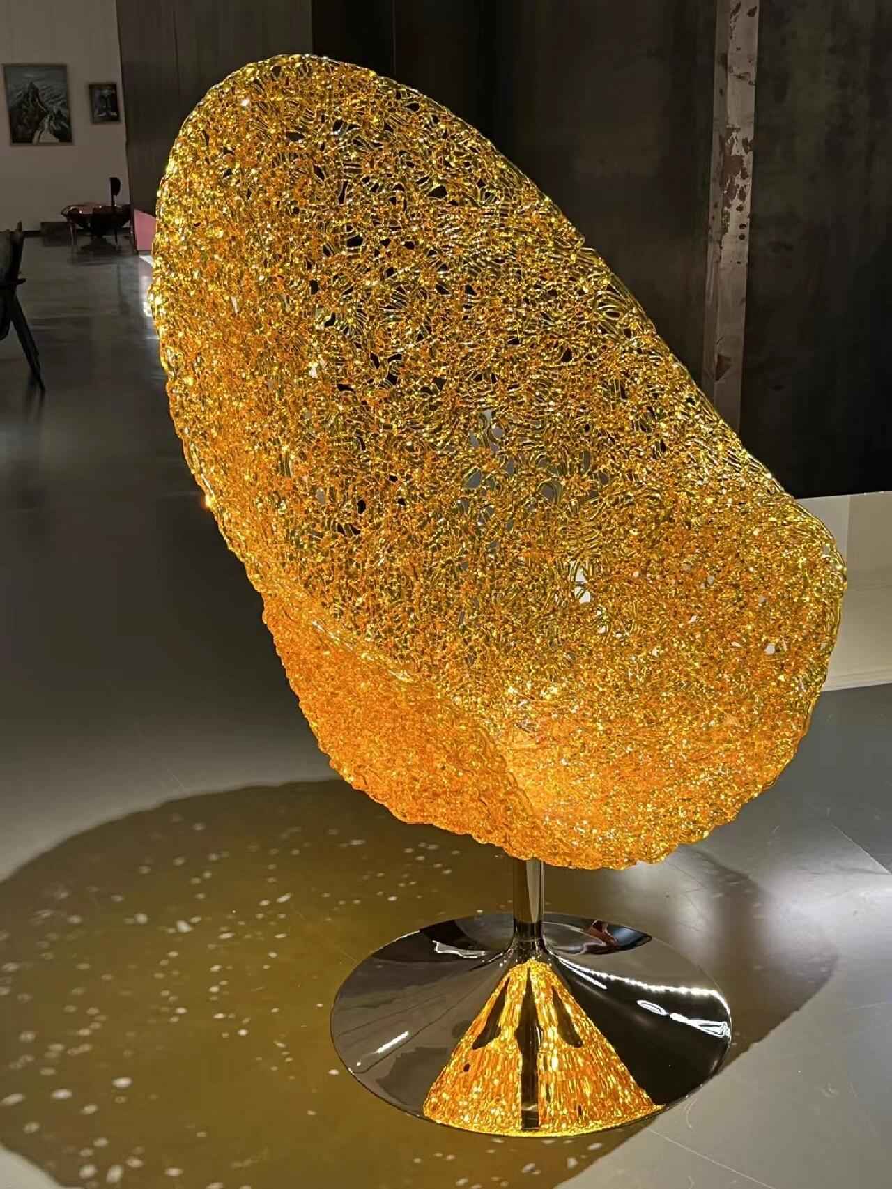 3mm-stainless-steel-base-margherita-queen-chair