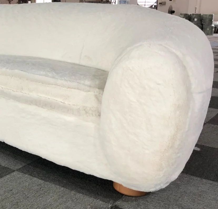 Polar Bear Curved Sofa