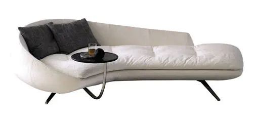 BOÈ Modern Chaise Lounge Sofa with Off-White Upholstery