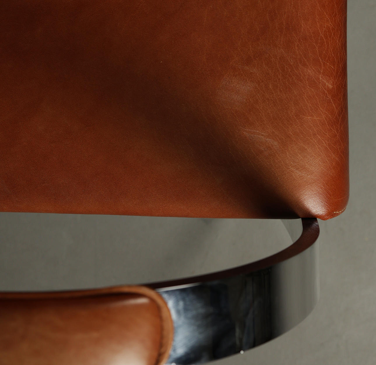 58×59×80cm Modernist Leather Brno Chair