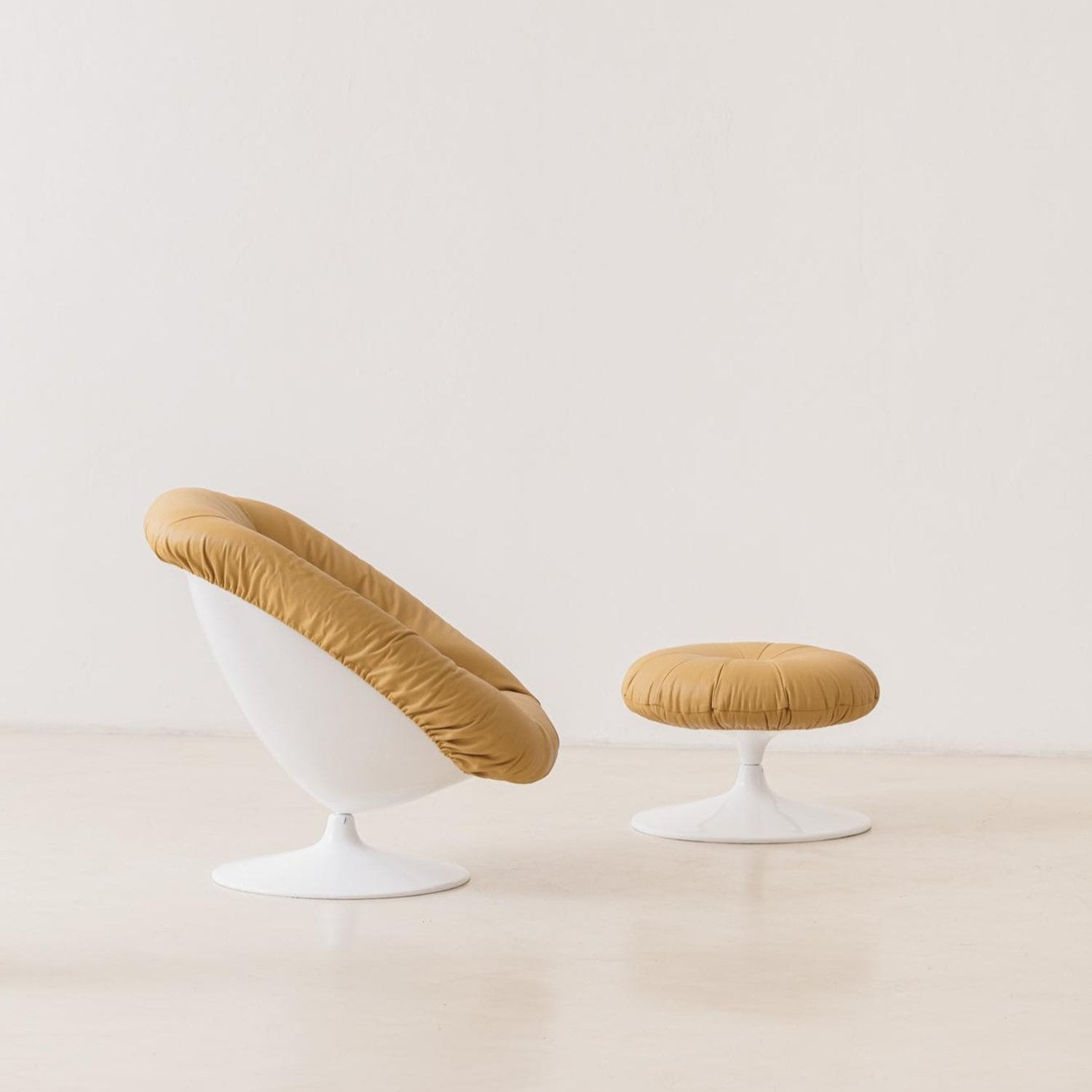 MP-71 Armchair