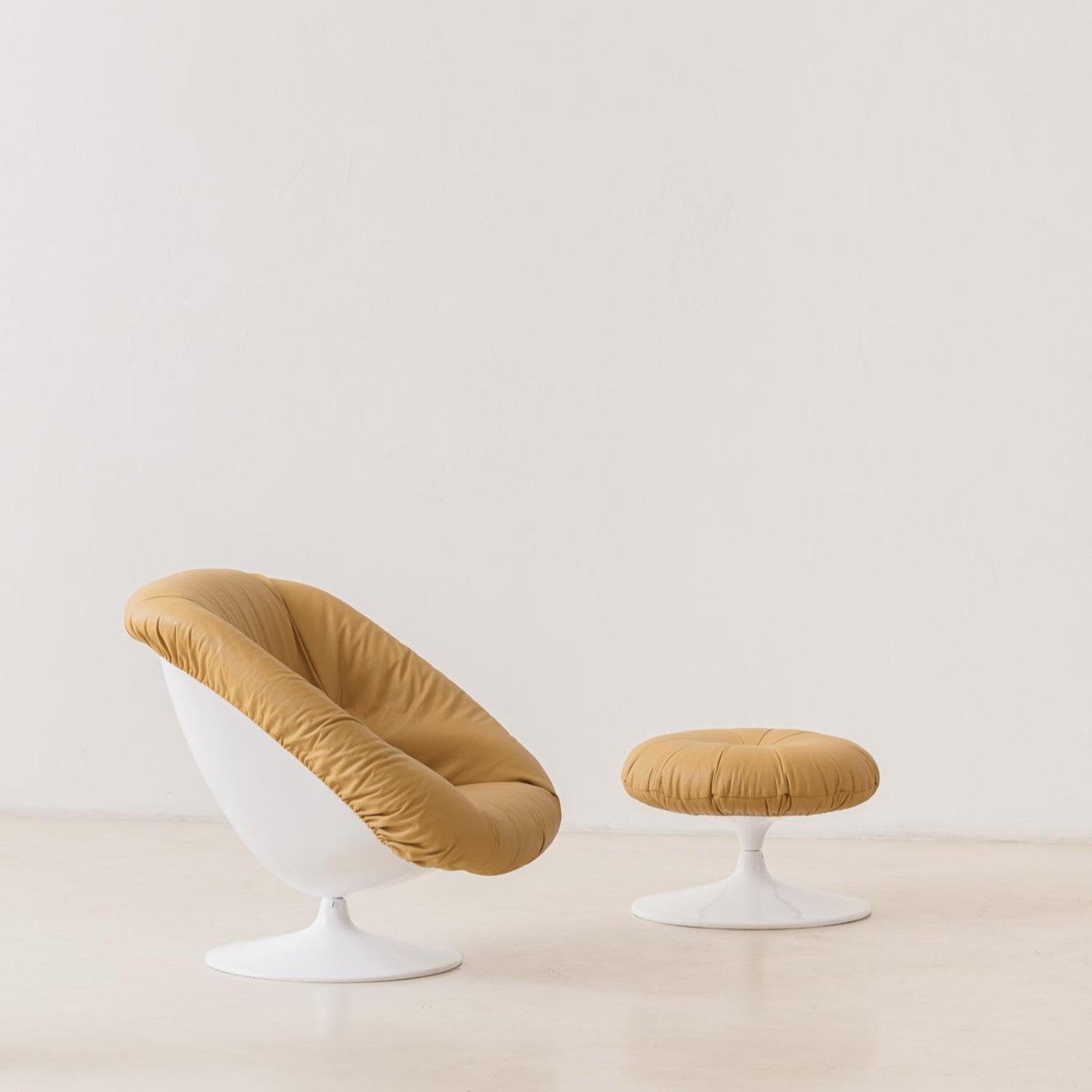 MP-71 Armchair