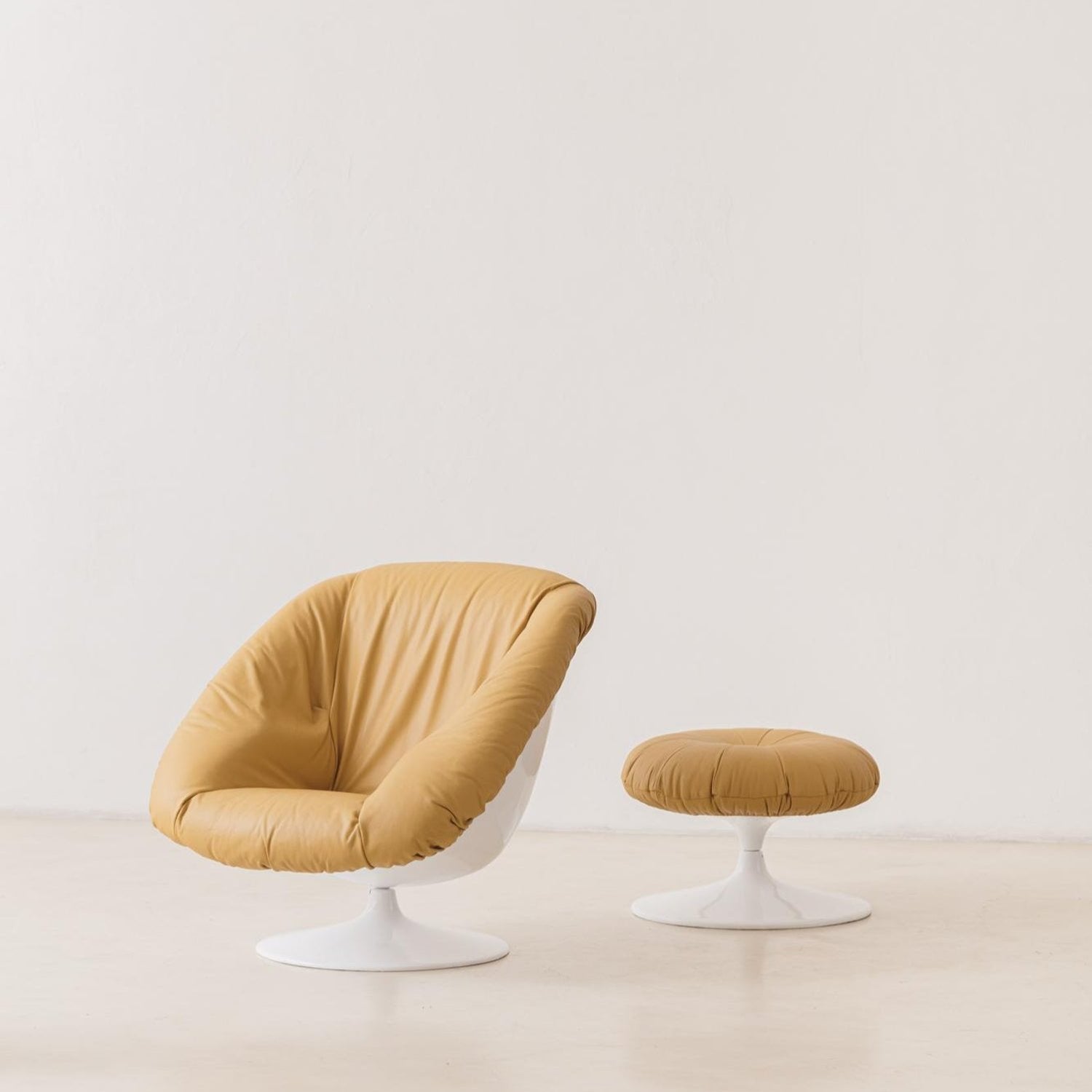MP-71 Armchair