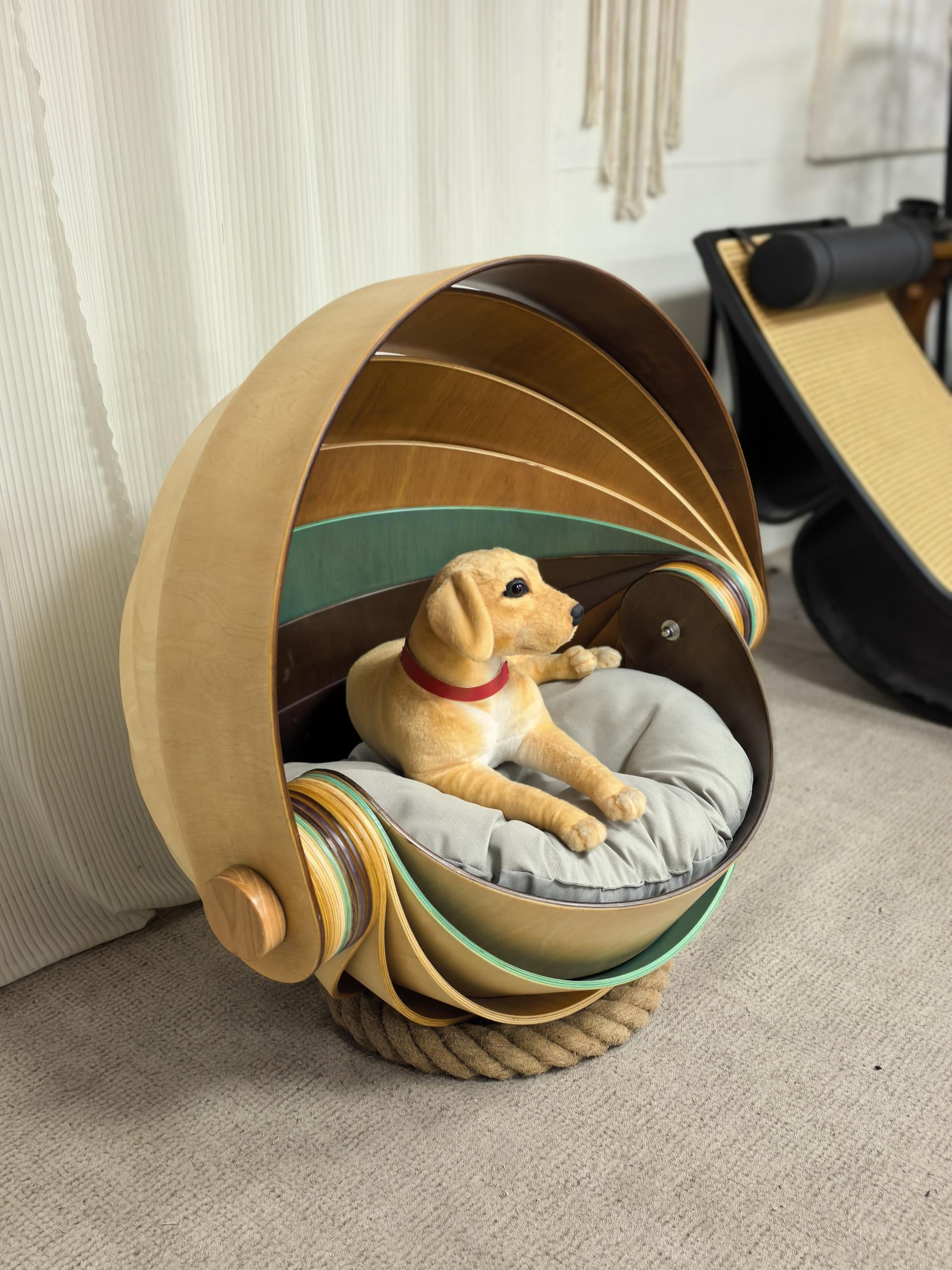 Buddy Box Pet Shelter by Vintara Design
