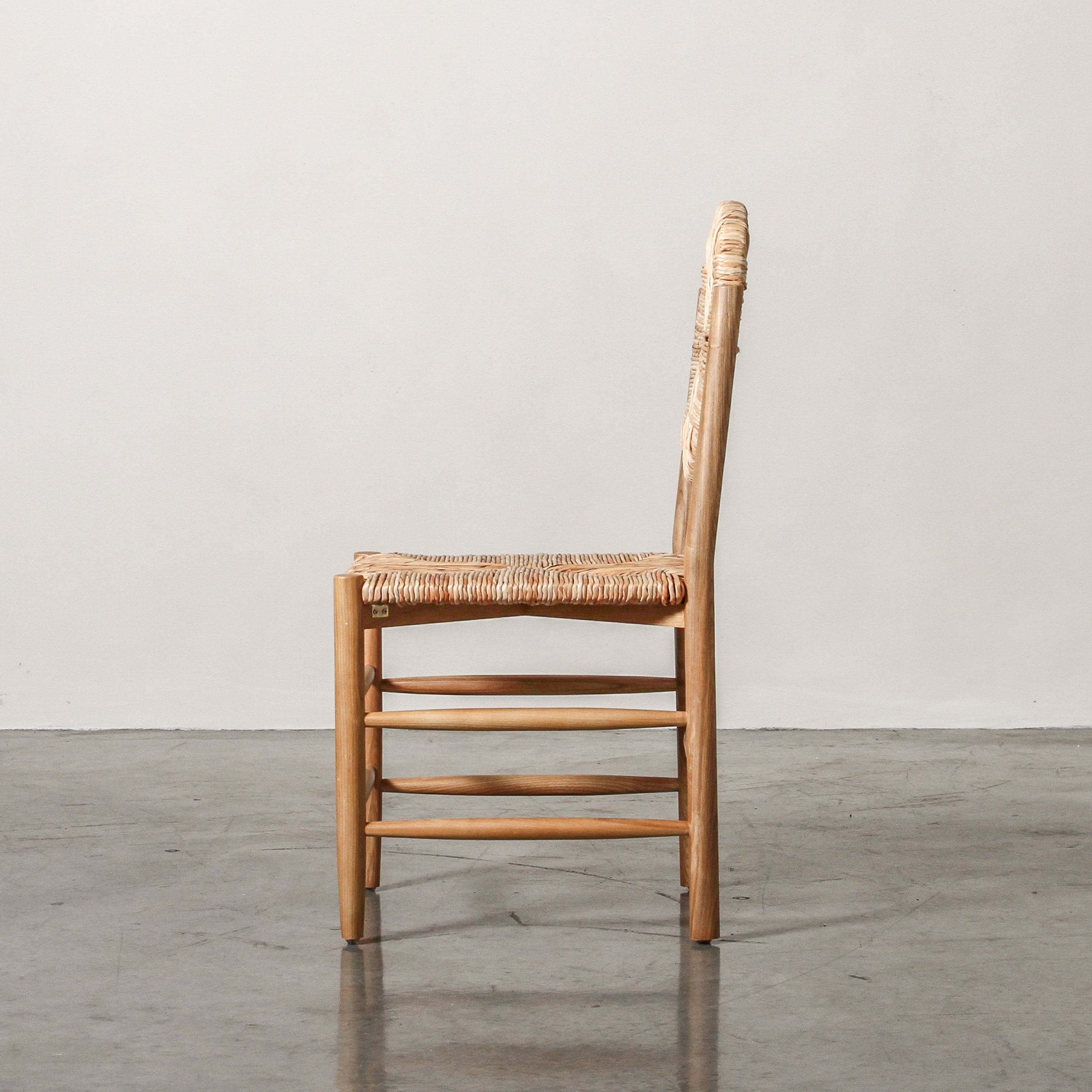 rustic-mediterranean-rattan-seat-chair