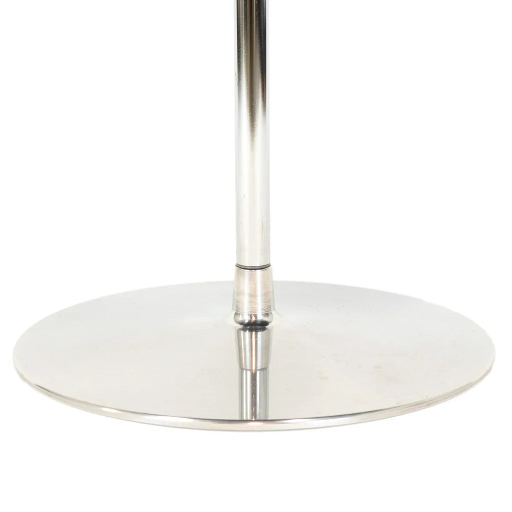 Luxurious Little Tulip Chair with sturdy base.