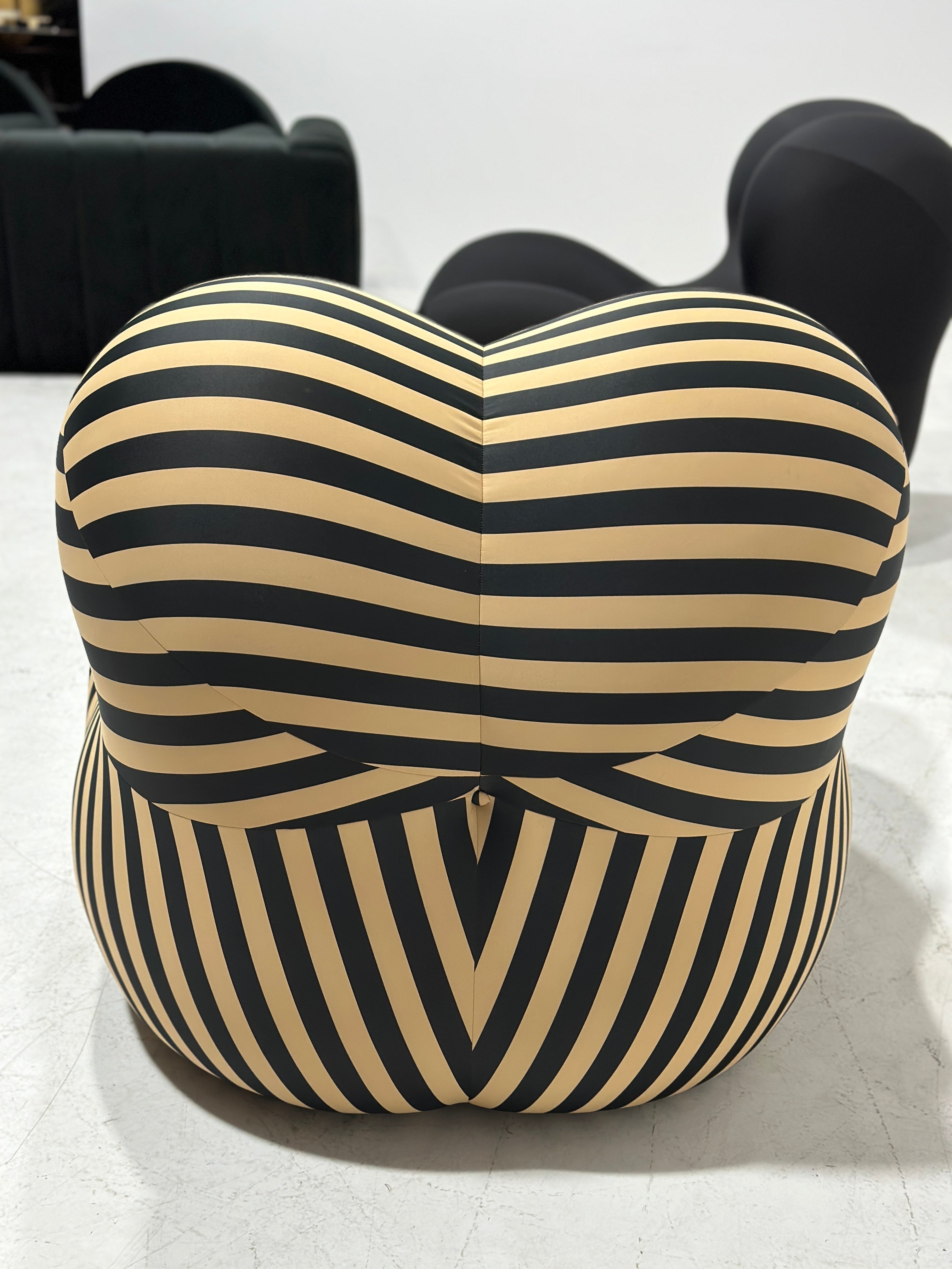 La Mamma Up 5 and Up 6 Replica Chair & Ottoman - Gaetano Pesce Iconic Design