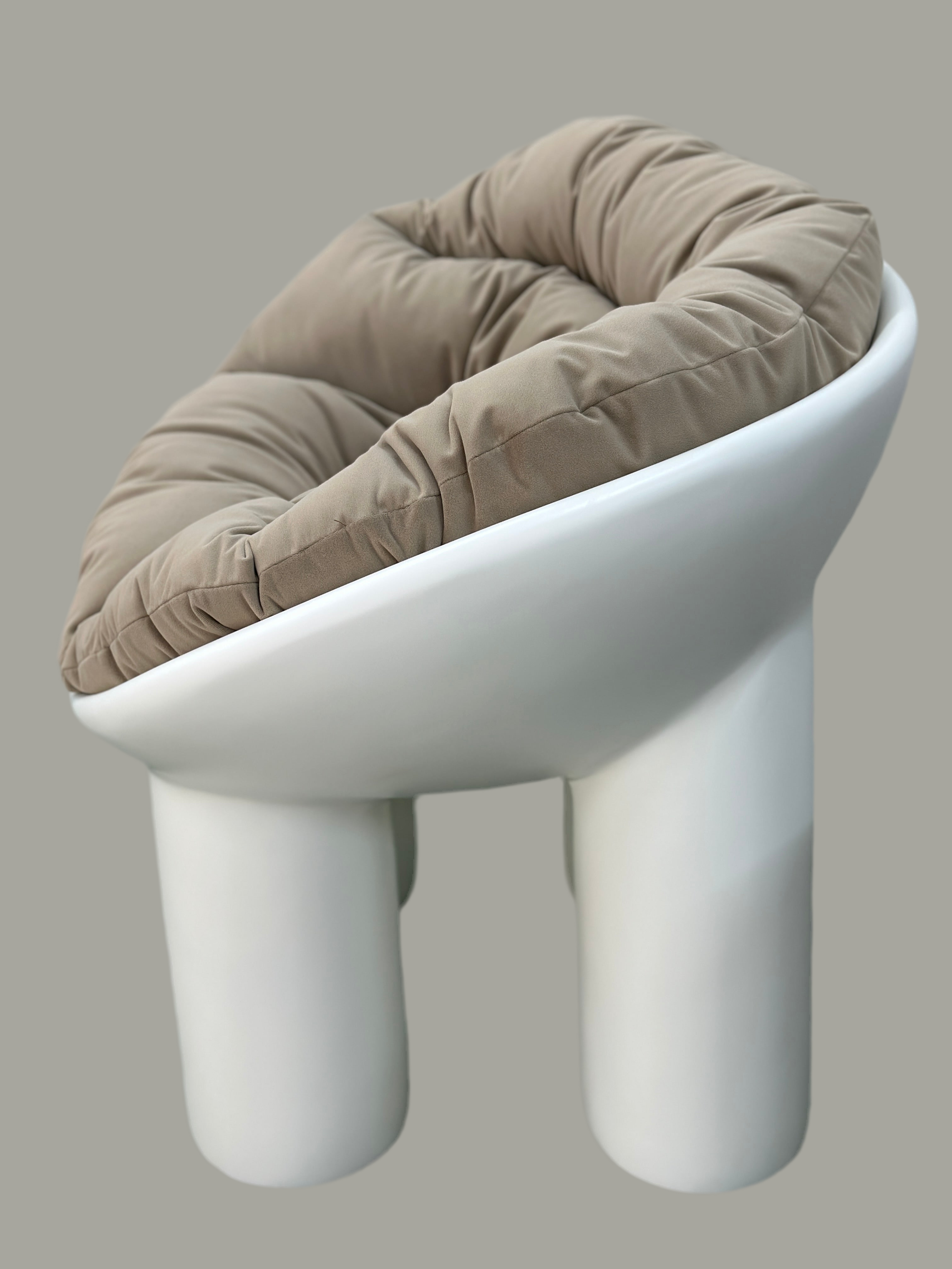 Roly Poly Fiberglass Armchair