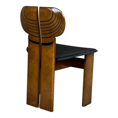 - africa-dining-chair-with-dining-table-setup-vintara-design