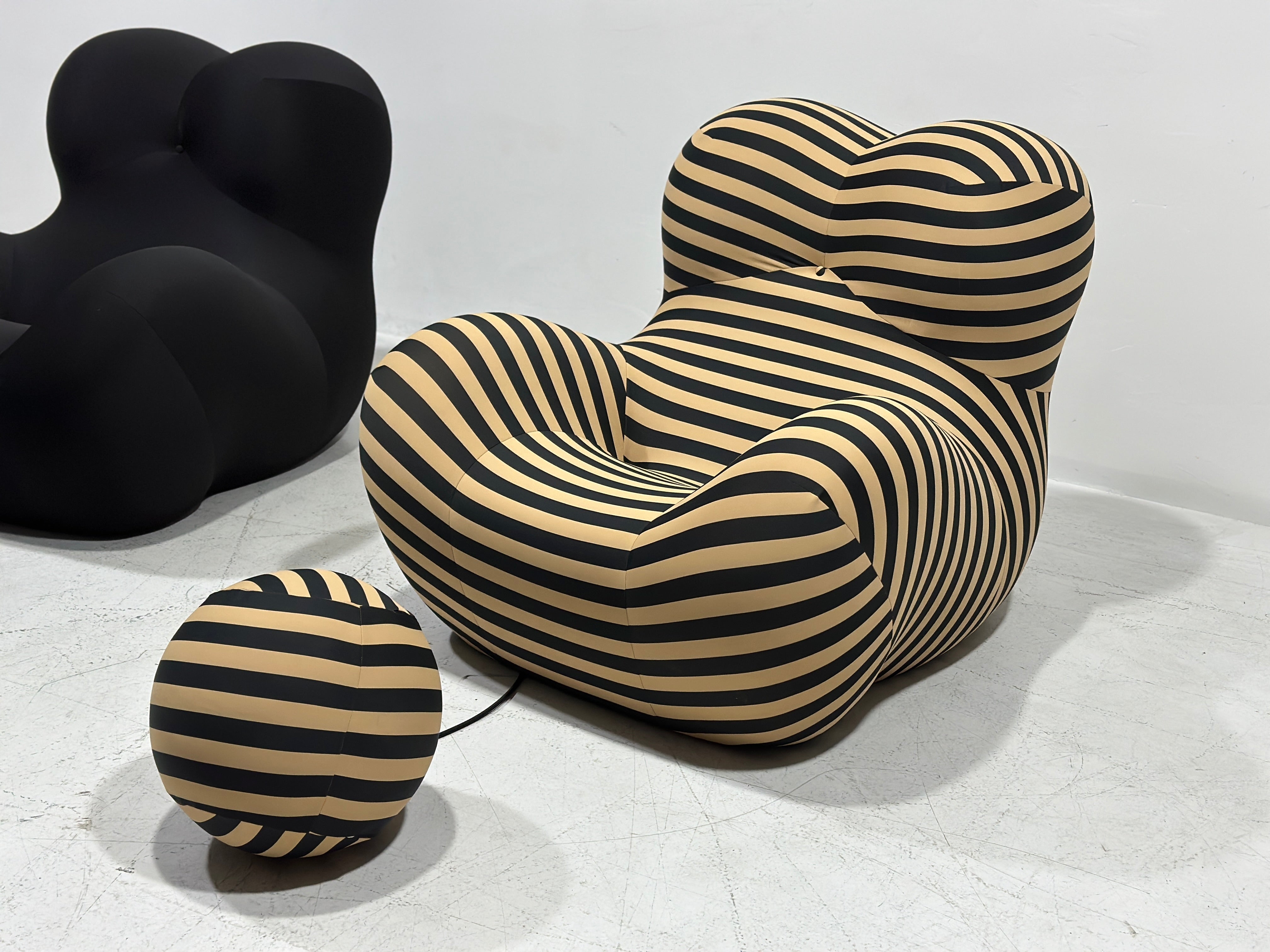 La Mamma Up 5 and Up 6 Replica Chair & Ottoman - Gaetano Pesce Iconic Design