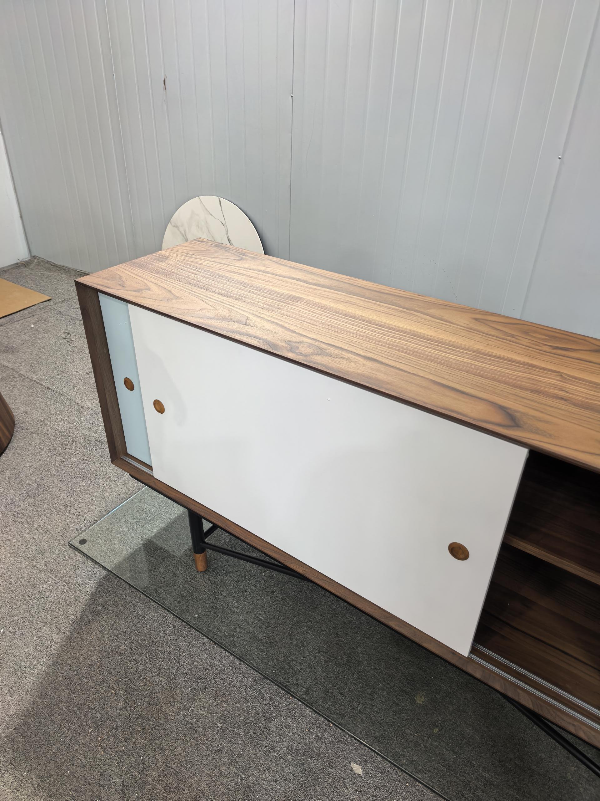 Color Theory Sideboard