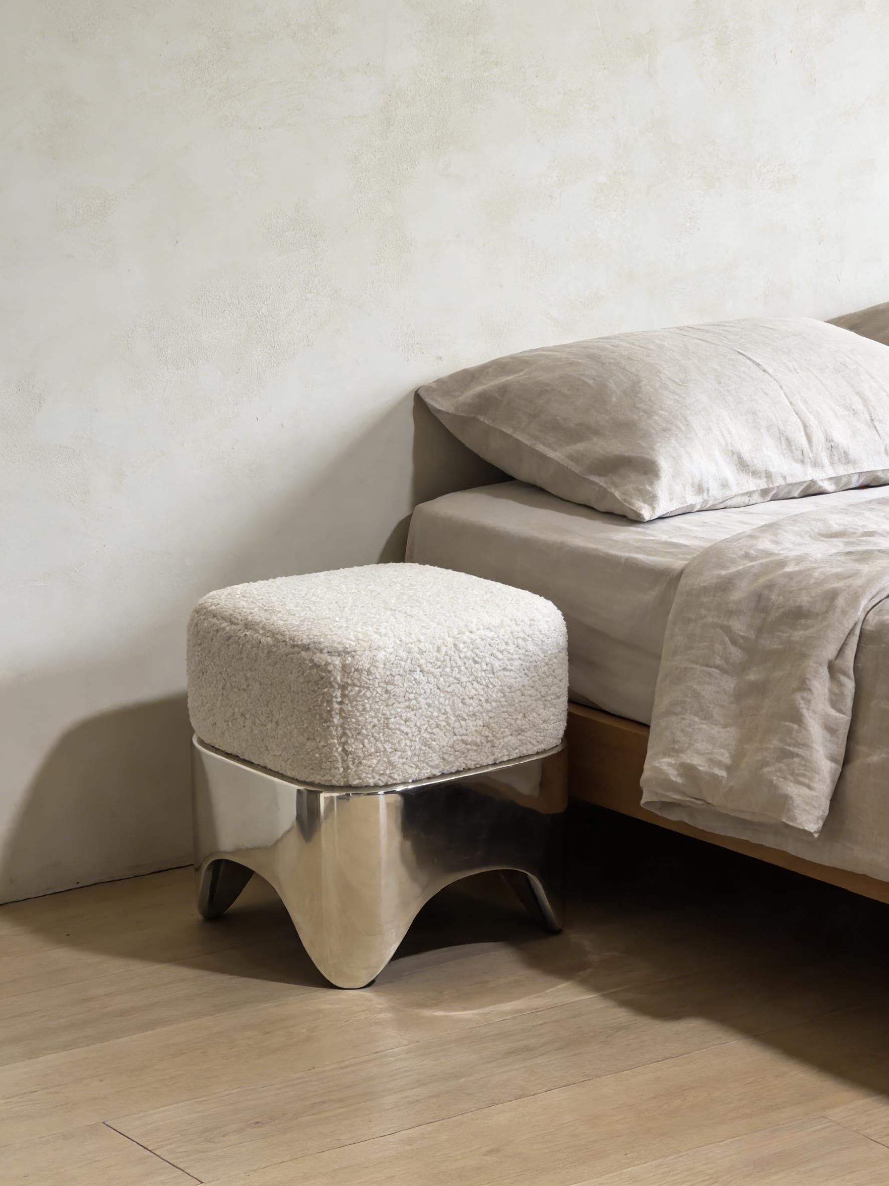Presley Stool
