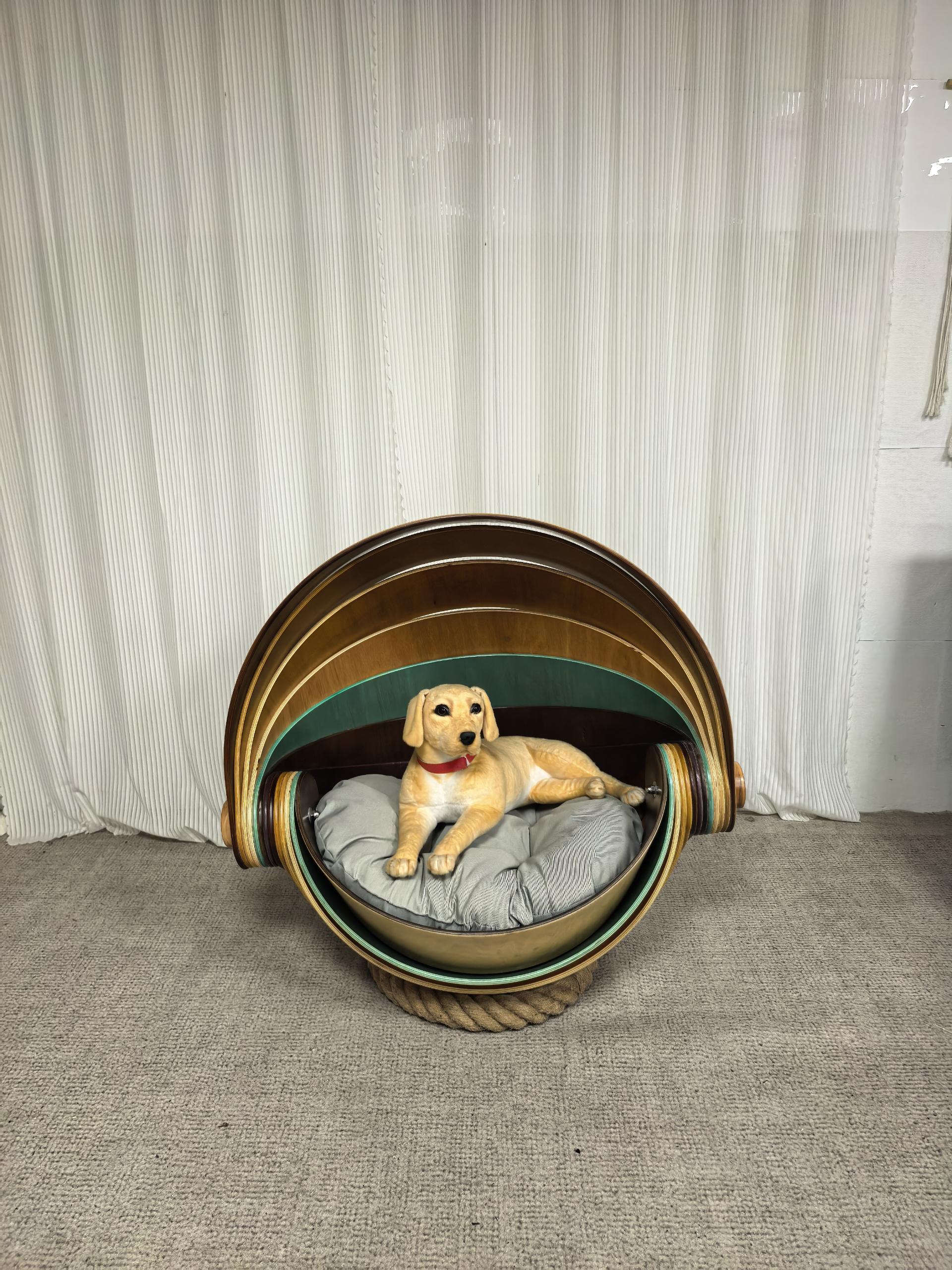 Buddy Box Pet Shelter by Vintara Design