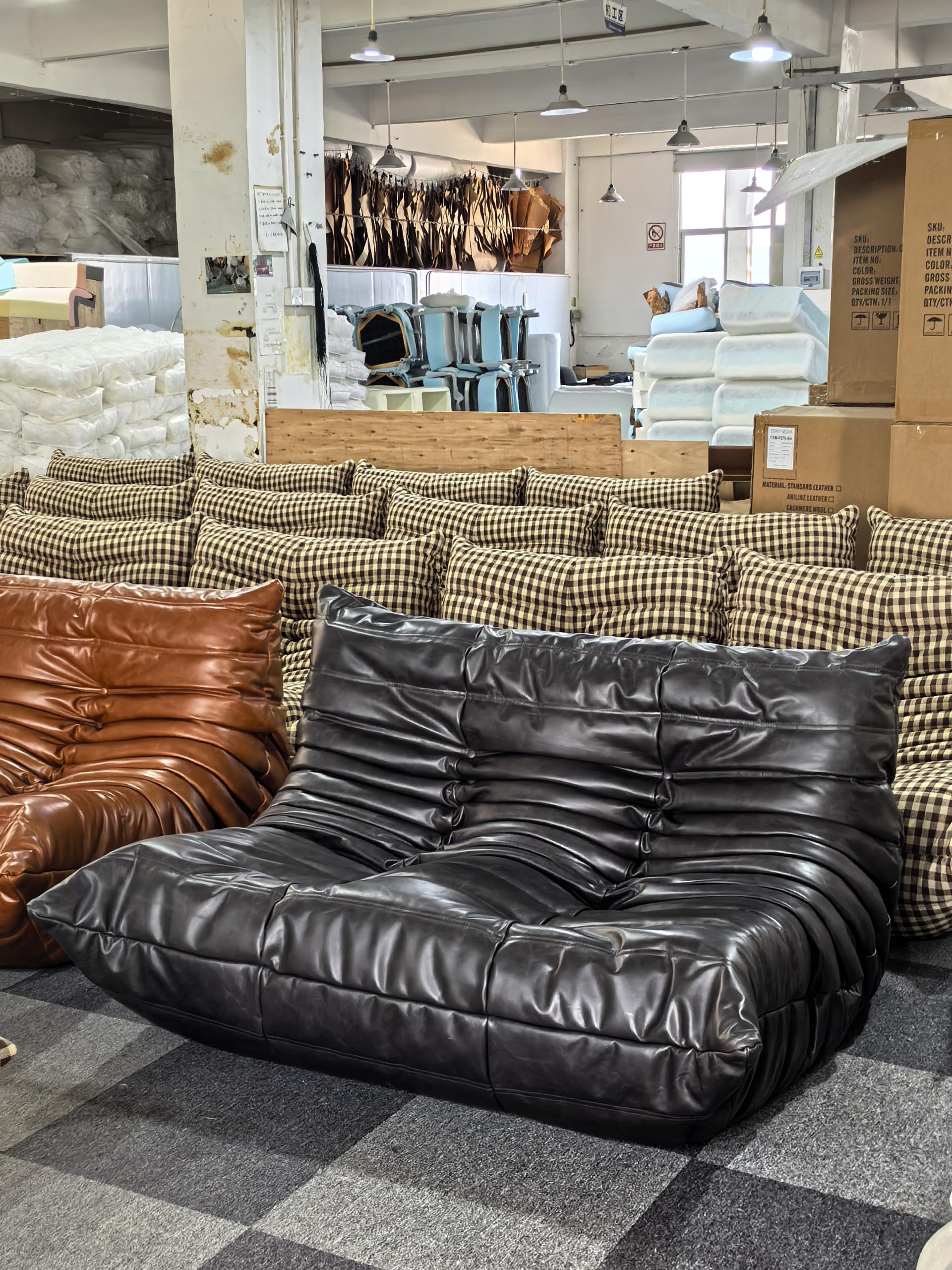 Vintara Design Black Leather Togo 2-Seater Replica Sofa