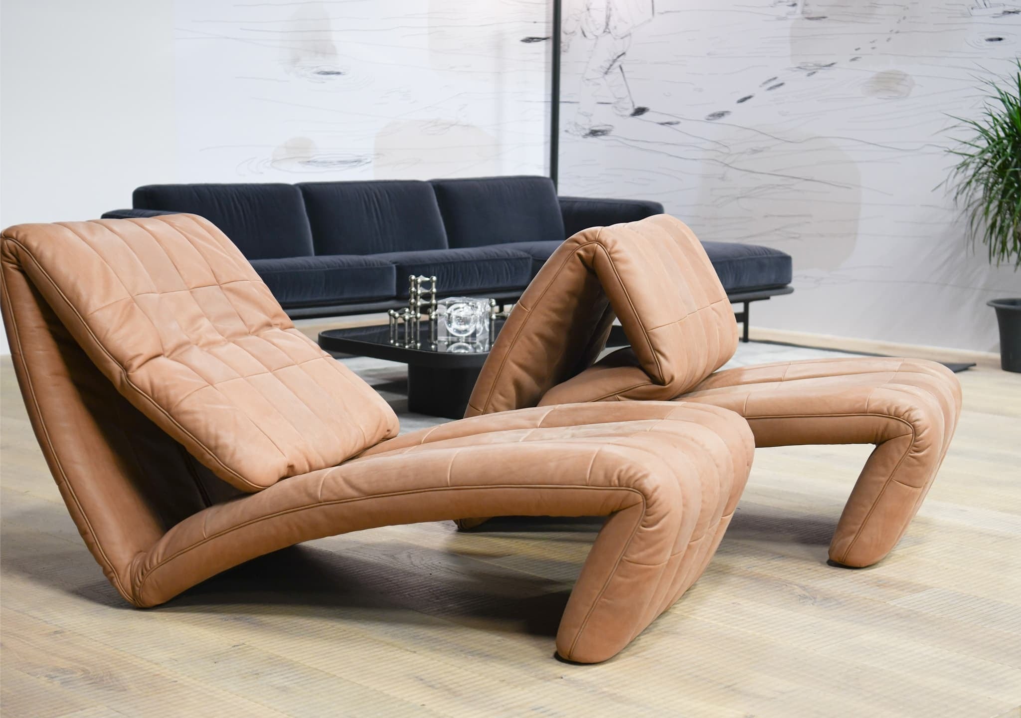 DS-266 Yoga Chair by Vintara Design