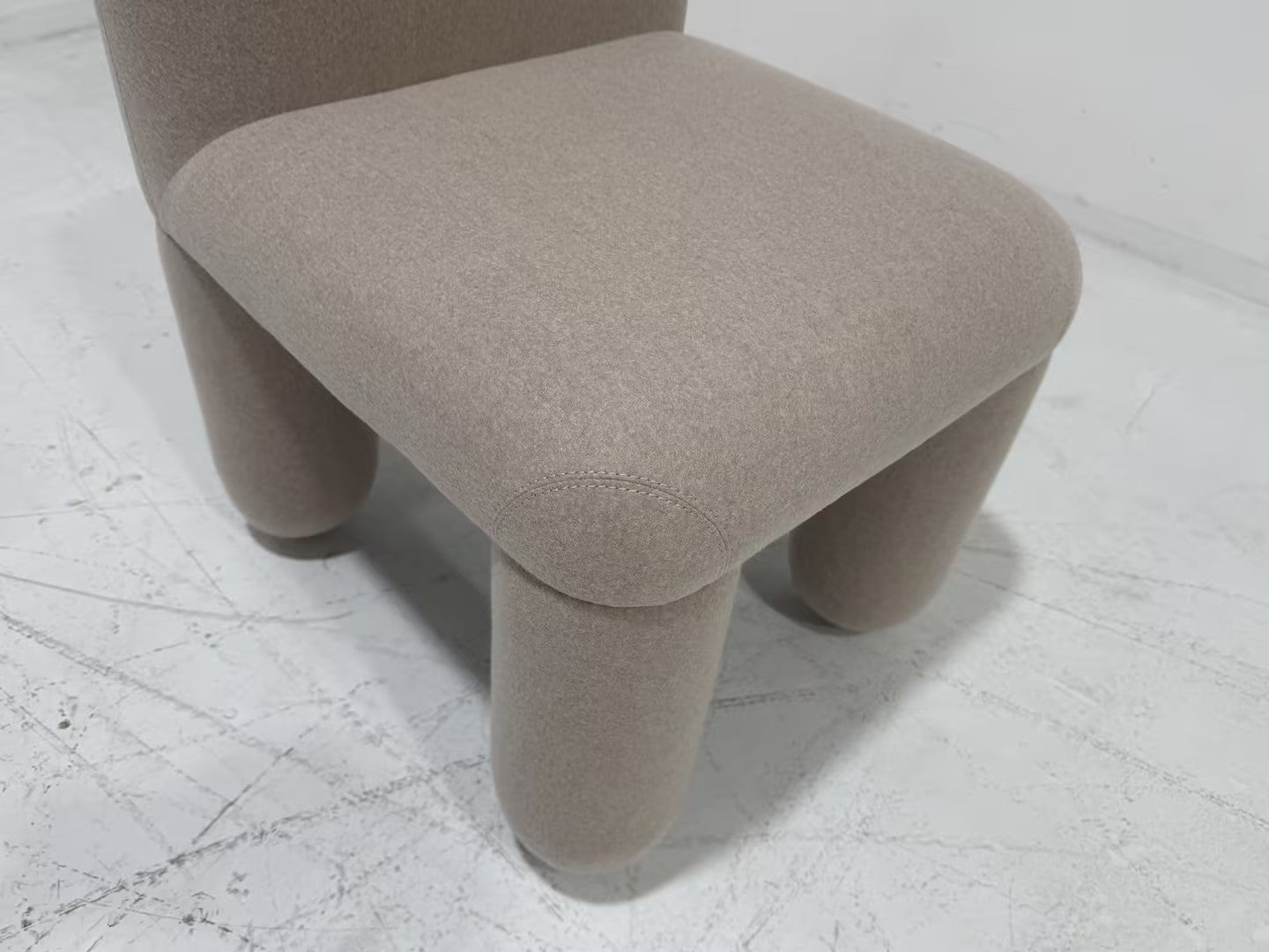 Hello Chair Noom
