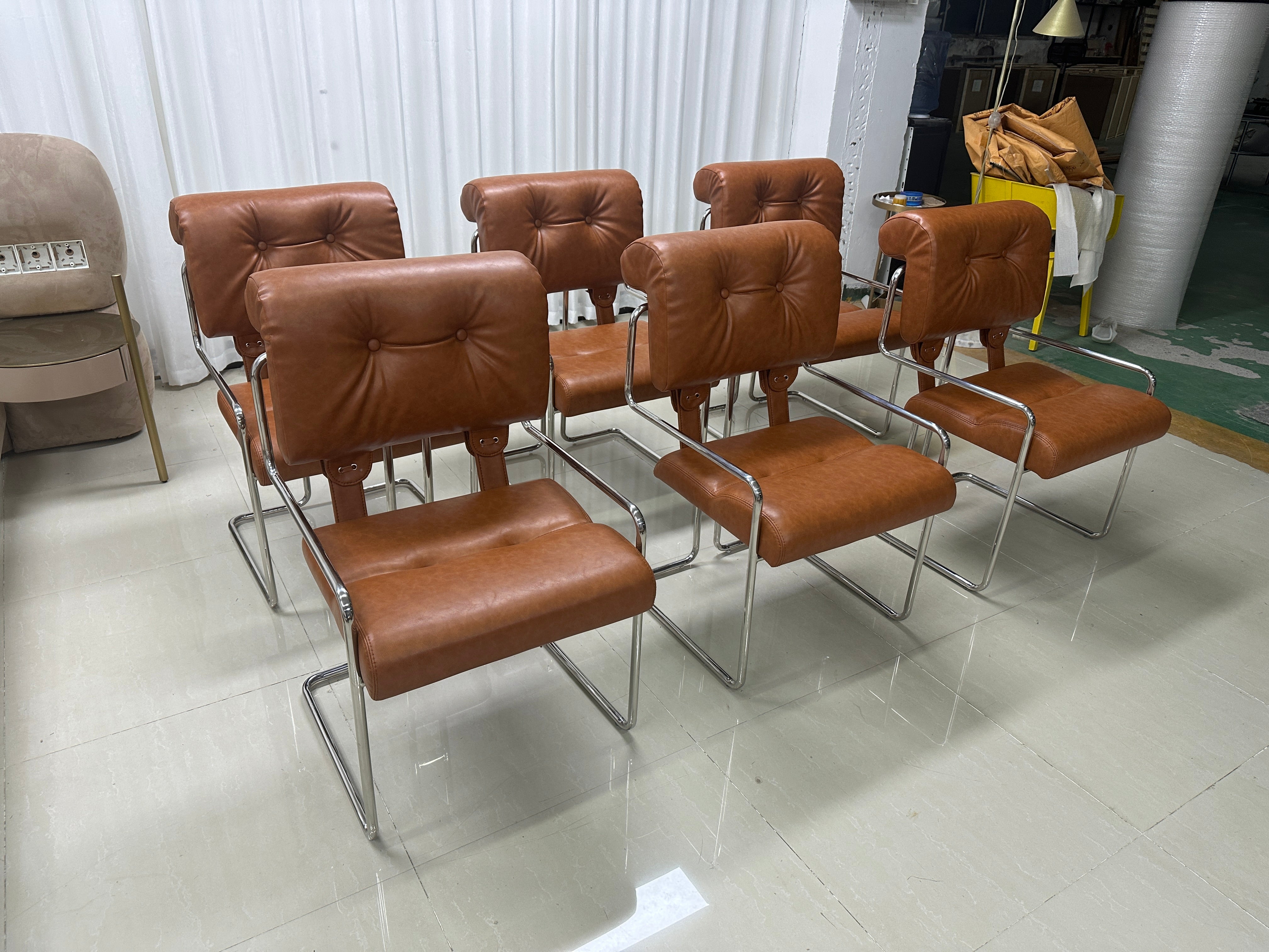 Tucroma Lounge Chair