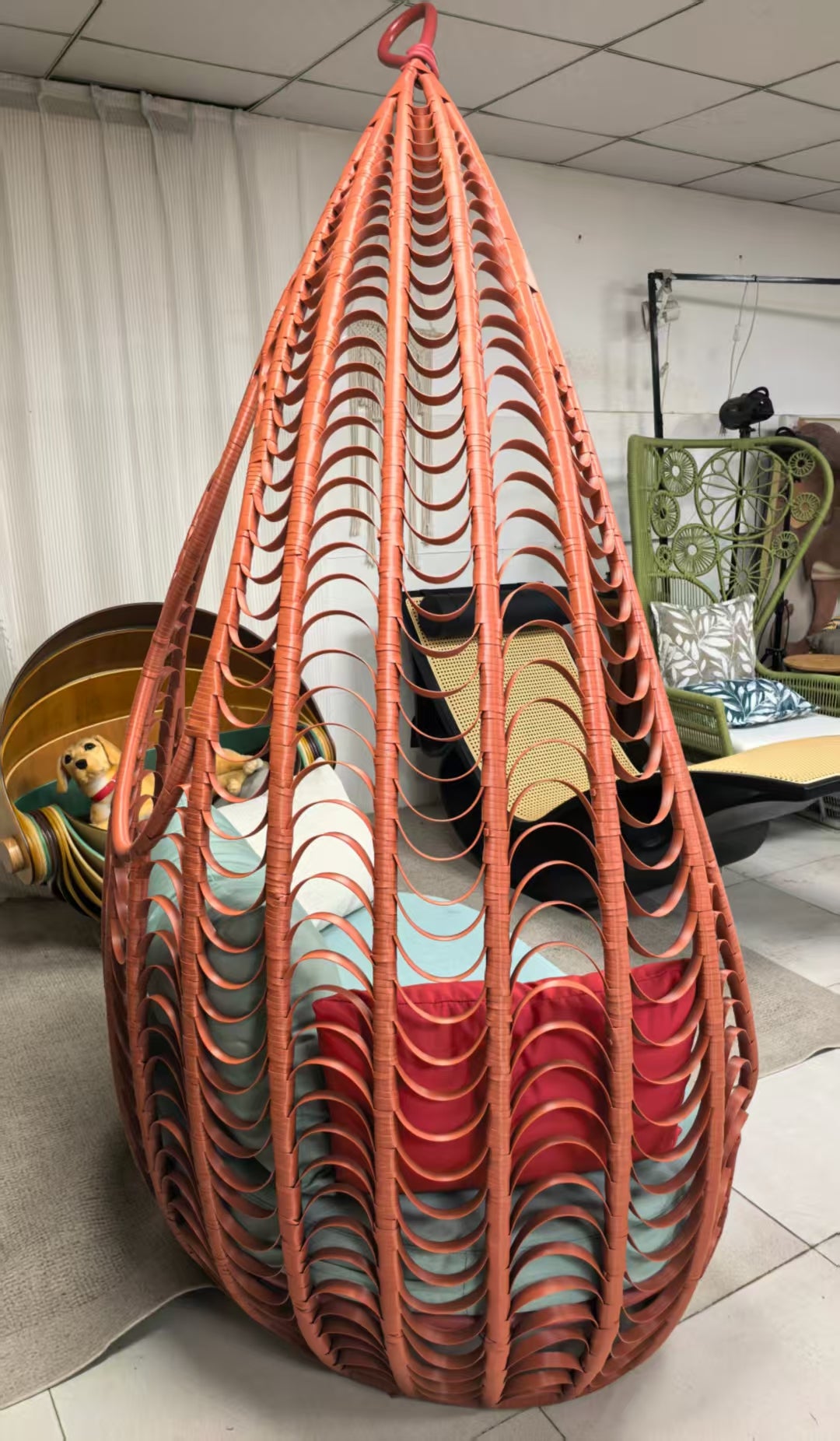 Lasso Lounge Chair | Outdoor | Kenneth Cobonpue