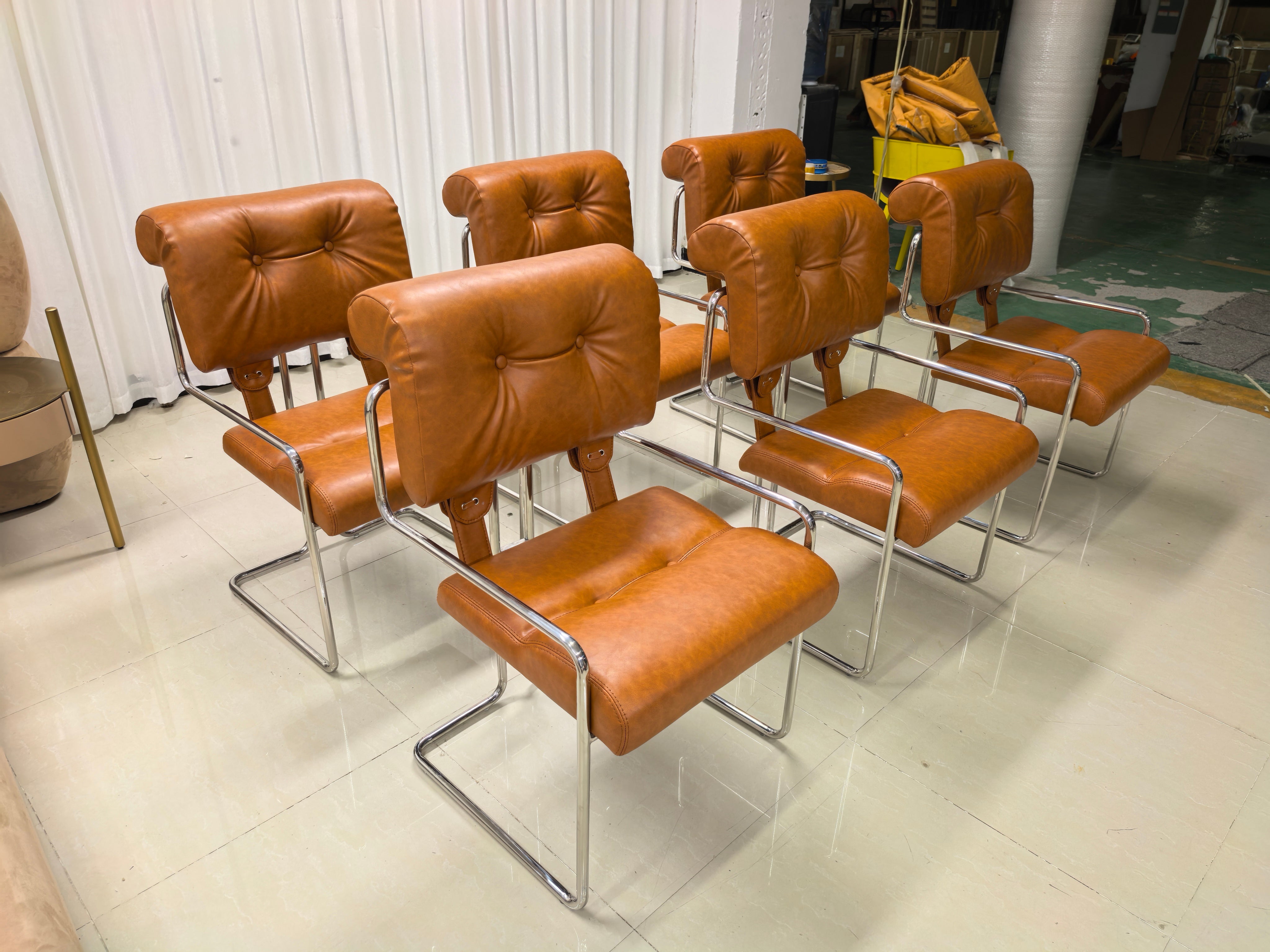 Tucroma Lounge Chair