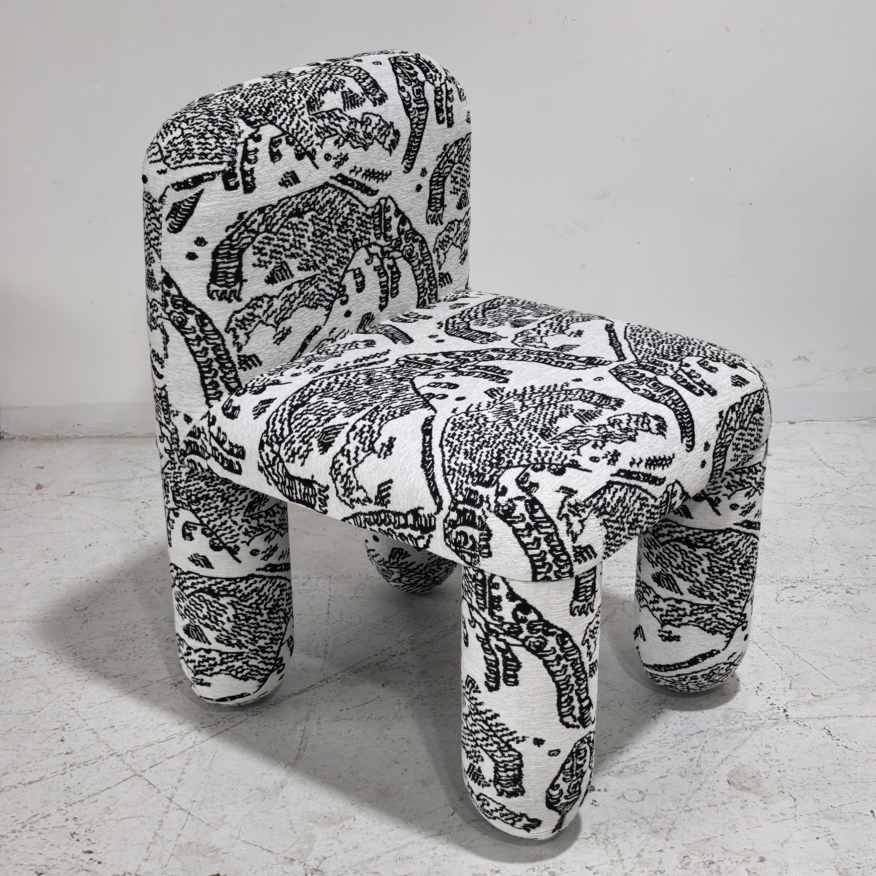 Hello Chair Noom