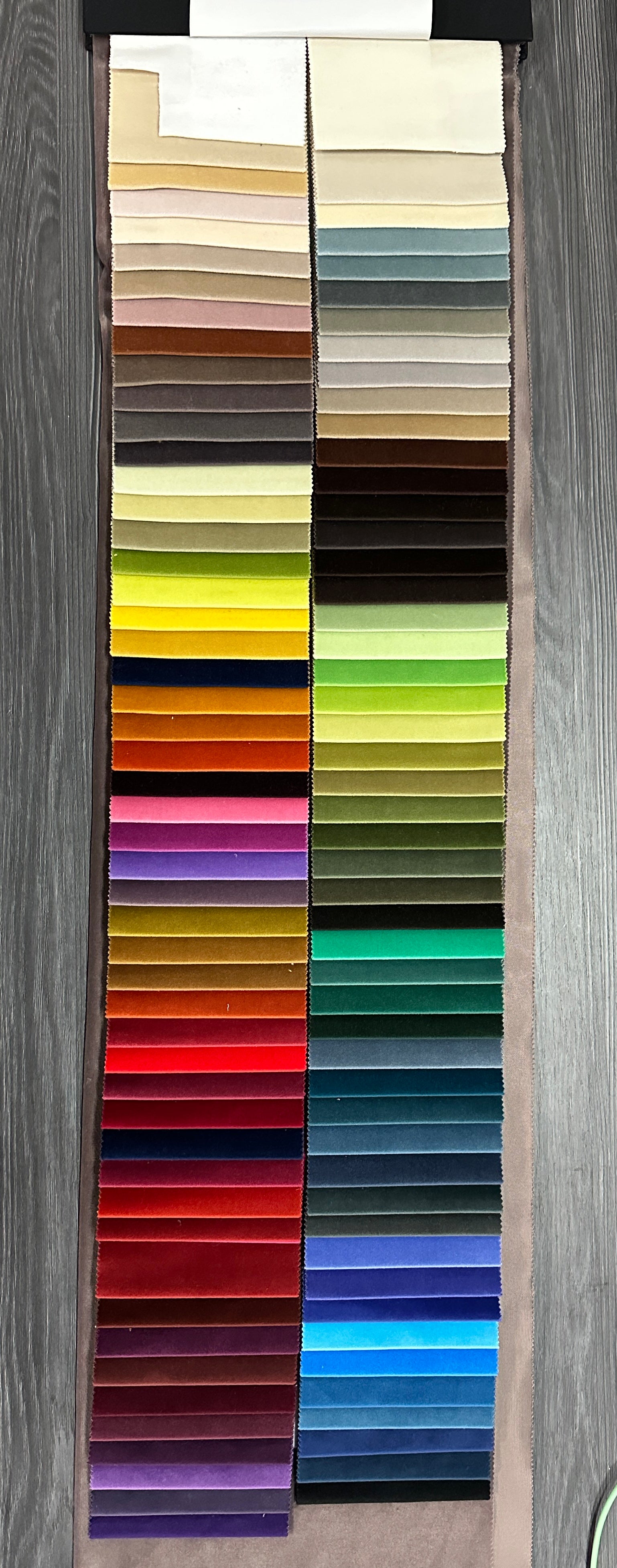 Sari Lounge Armchair - Modern Italian Sculptural Comfort