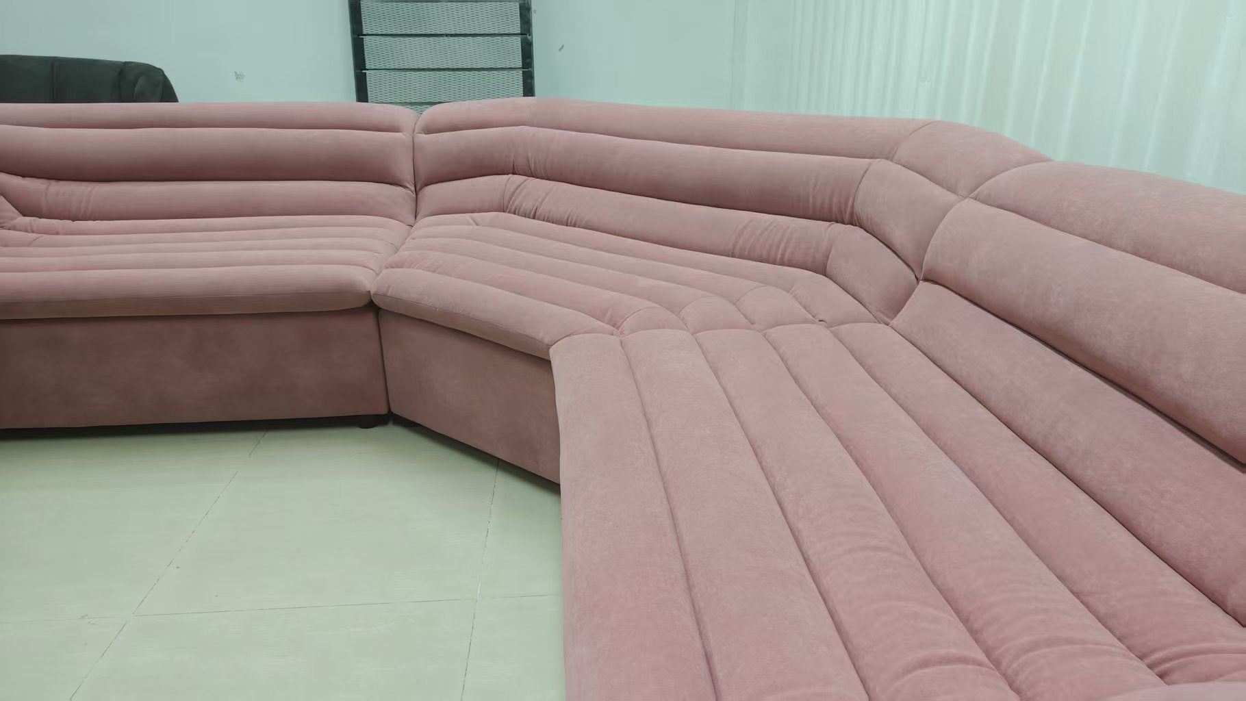 Float Sectional sofa curved