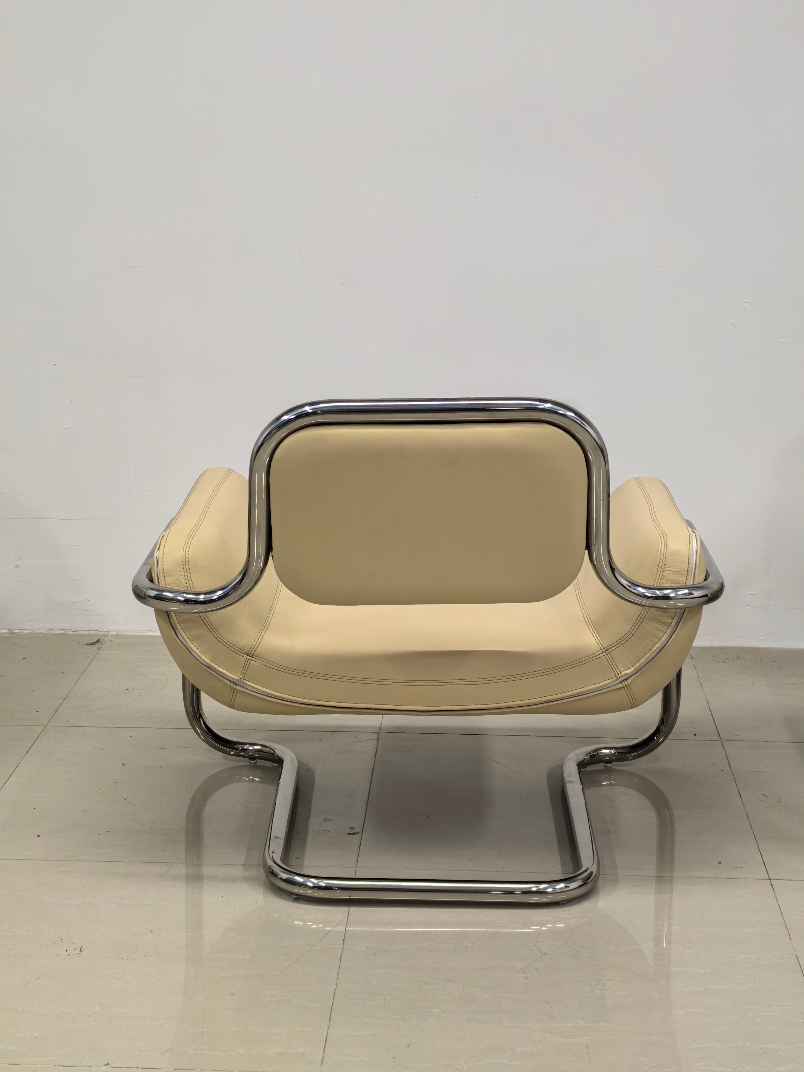 Limande Lounge Chairs