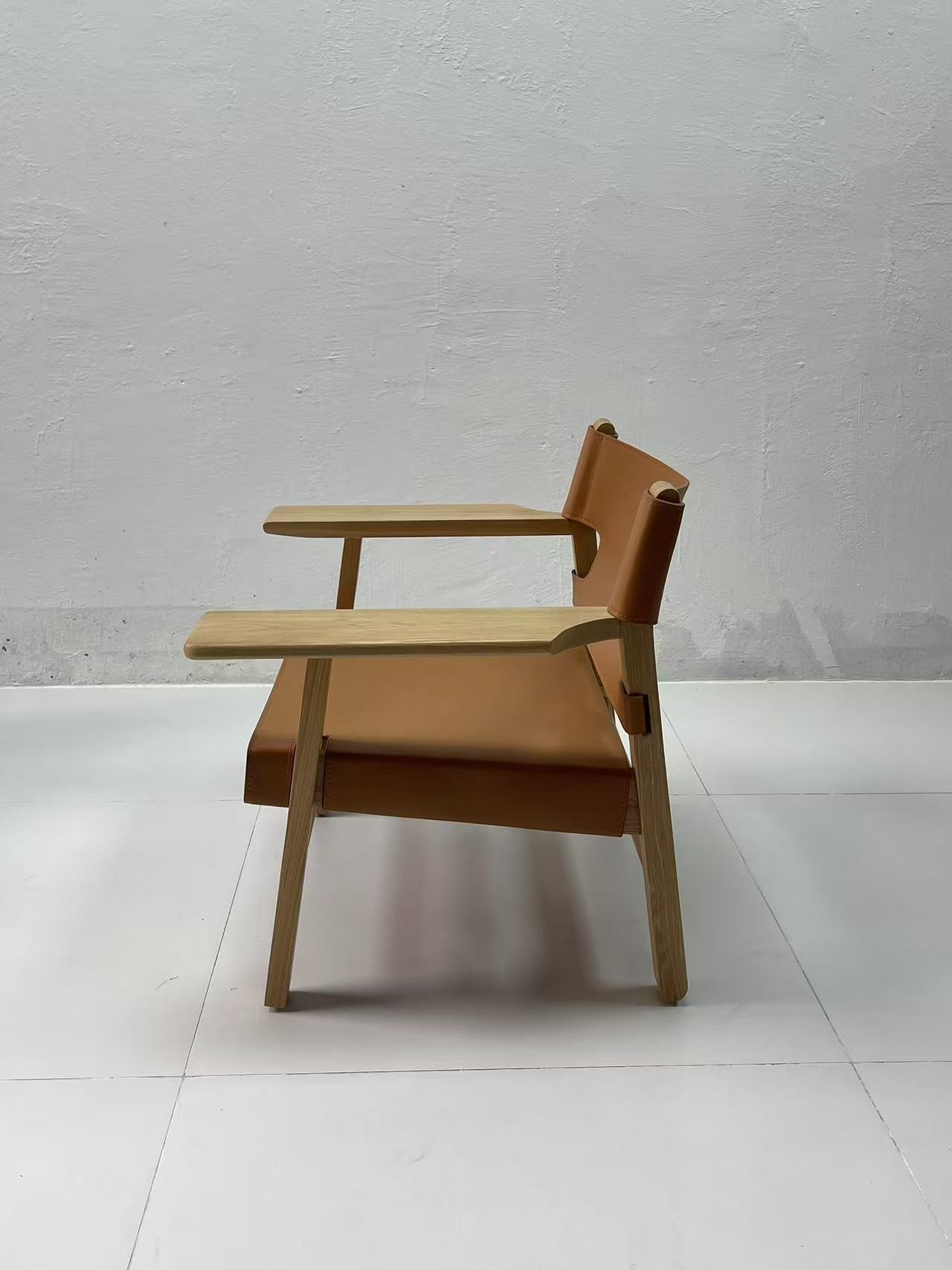 The Spanish Chair | Børge Mogensen Replica | Solid Wood& Saddle Leather Lounge Chair
