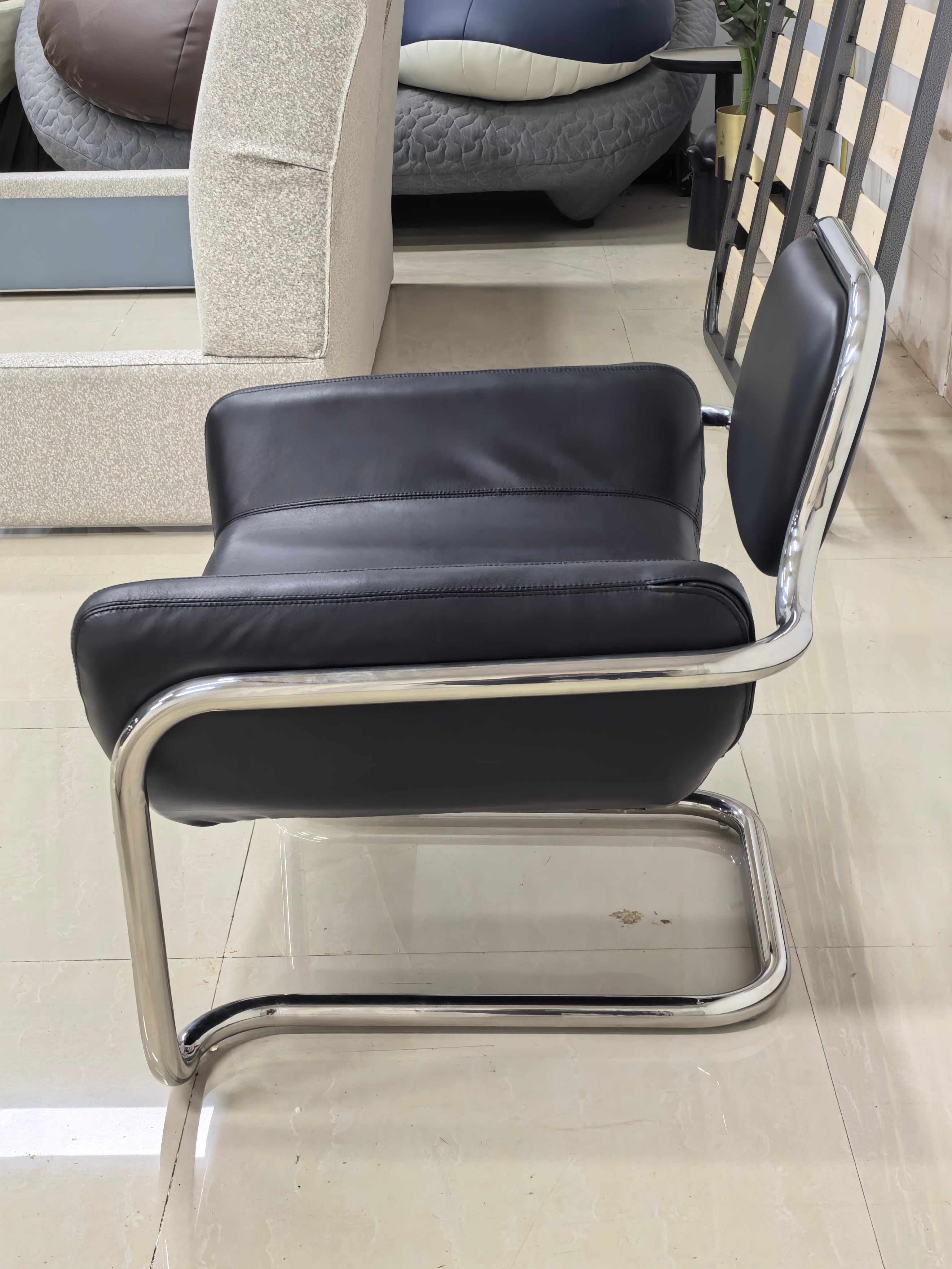 Limande Lounge Chairs