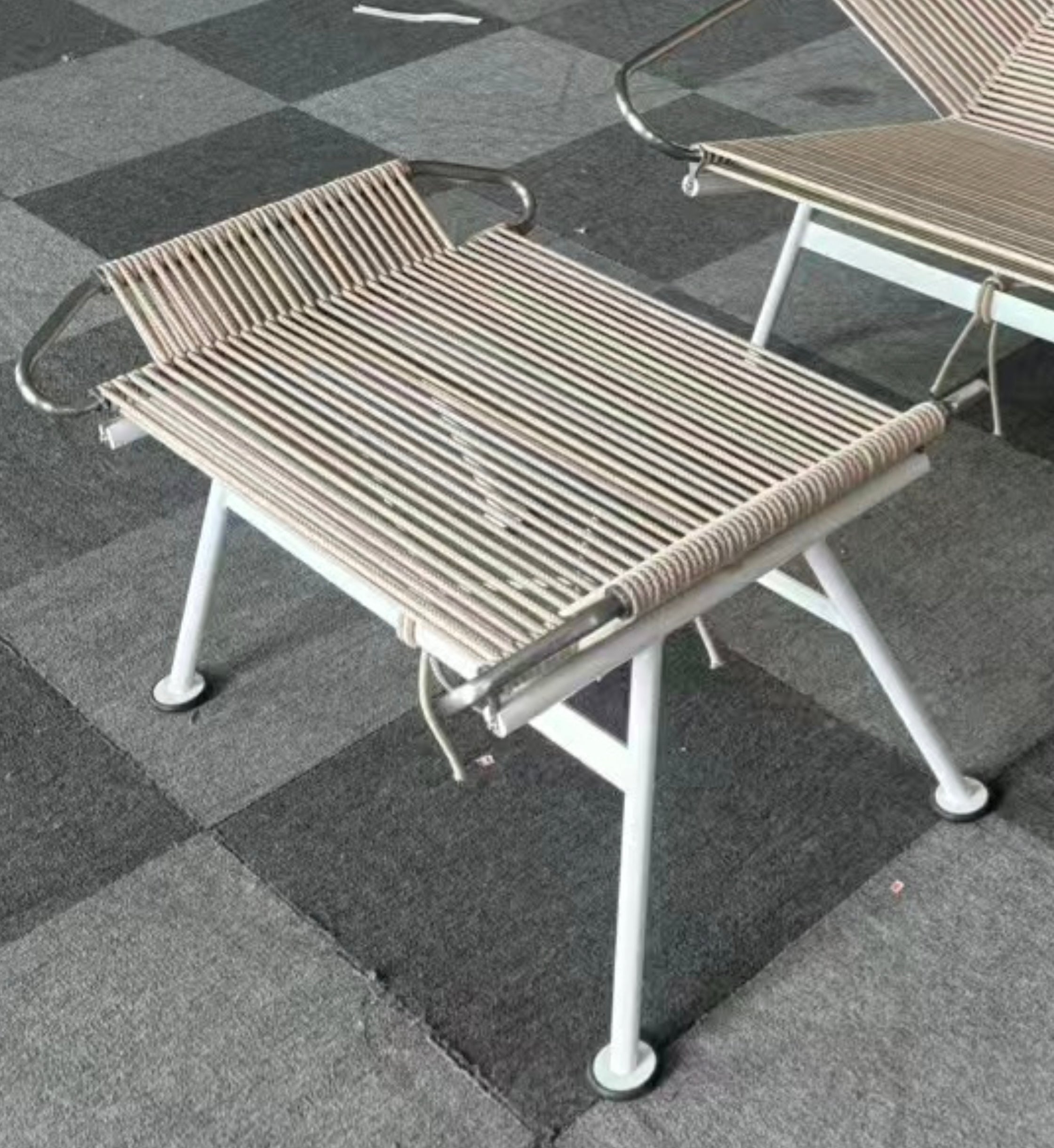 Flag Halyard Chair Footrest Without Sheepskin