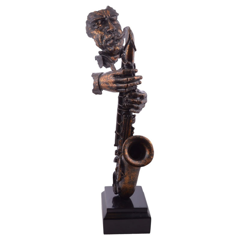 Wooden Saxophone Sculpture: Timeless Living Art