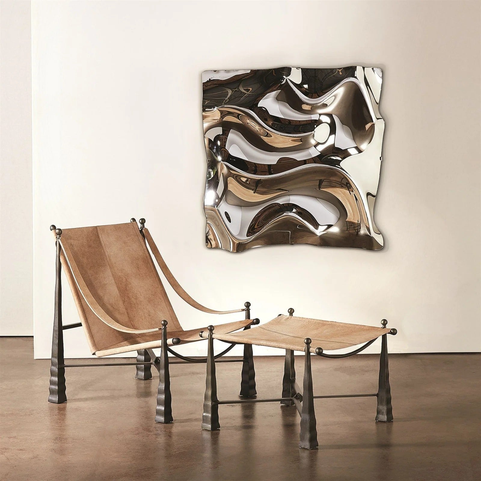 Cognac Lounge Chair: Mid-Century Modern Elegance