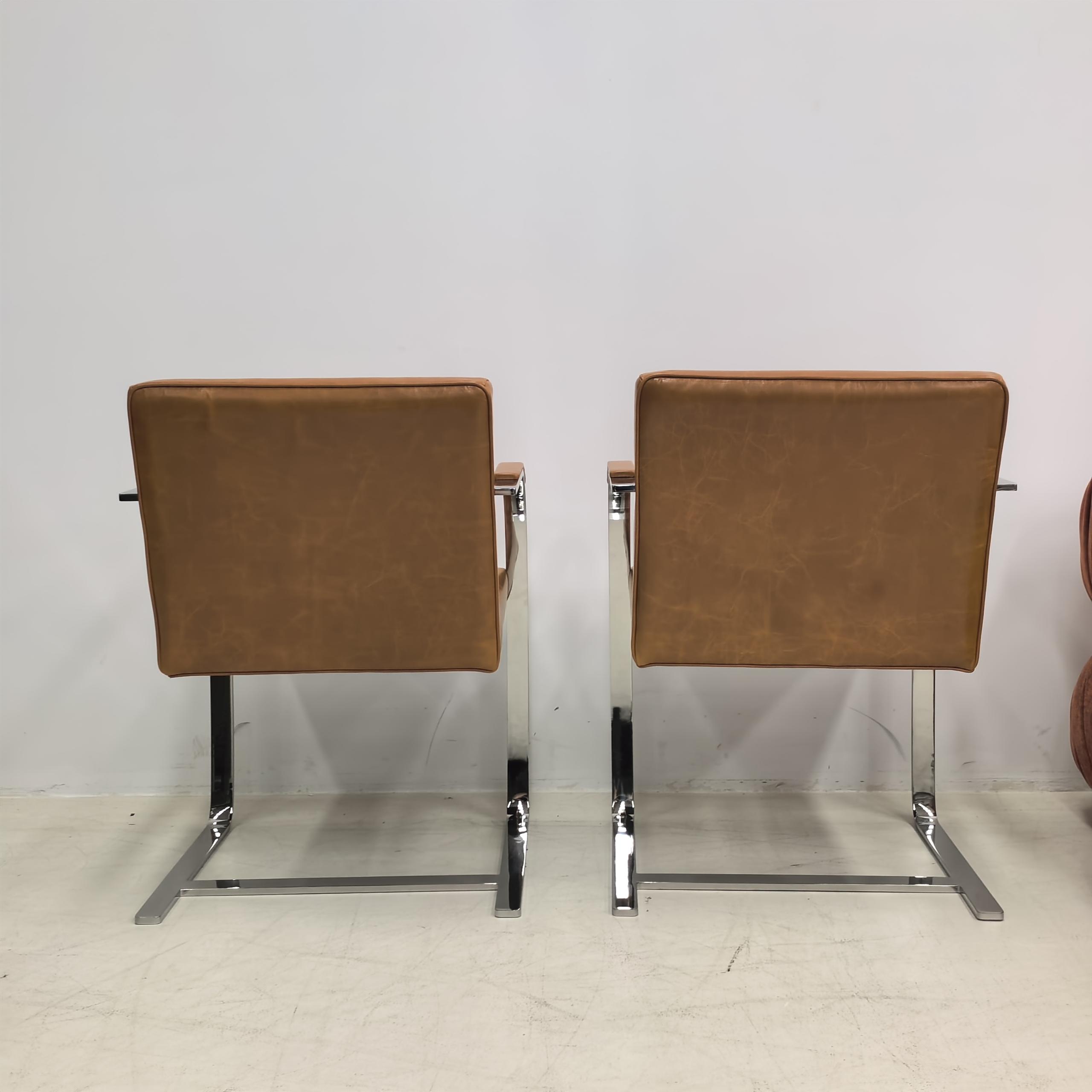 Flat Brno Chair