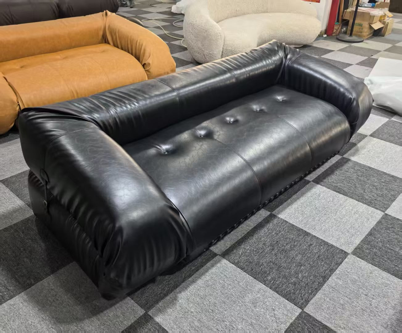 Soriana Sofa Three-Seater