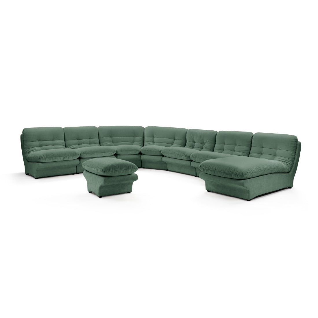 Carson’s Mid-Century Modular Sofa: Style and Comfort