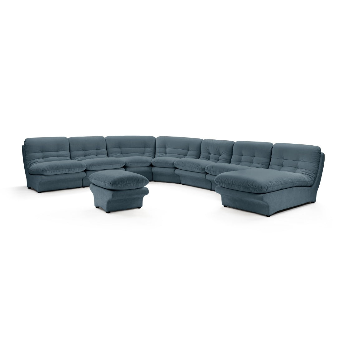 Carson’s Mid-Century Modular Sofa: Style and Comfort