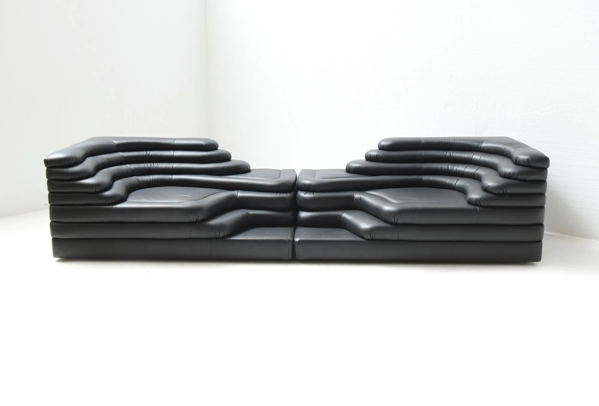 full-grain-black-leather-avant-garde-sofa
