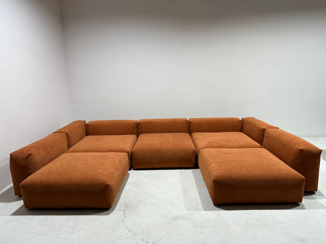 Vetsak-Style U-Shaped Modular Sofa