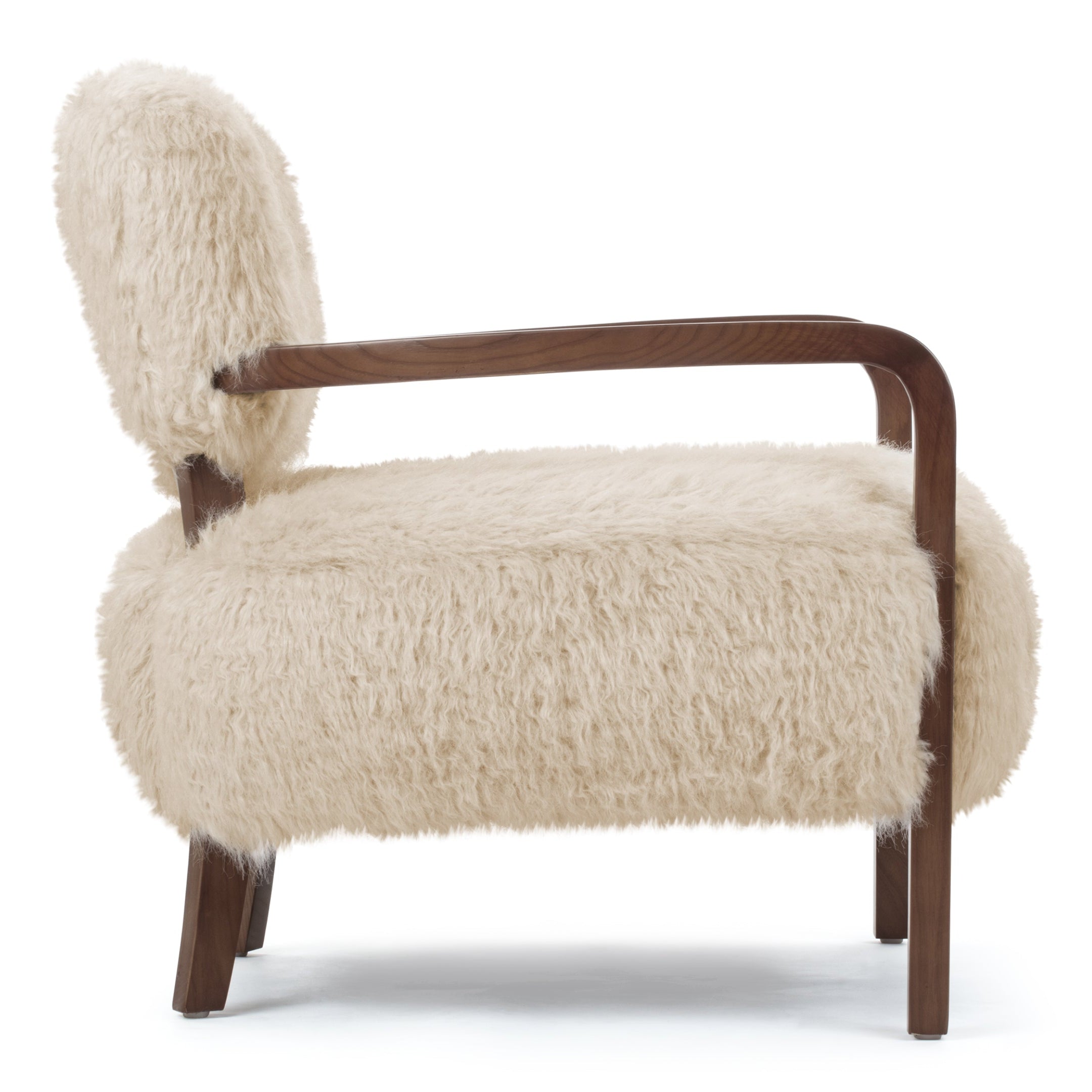Plush Cream Sheepskin Armchair for Living Rooms