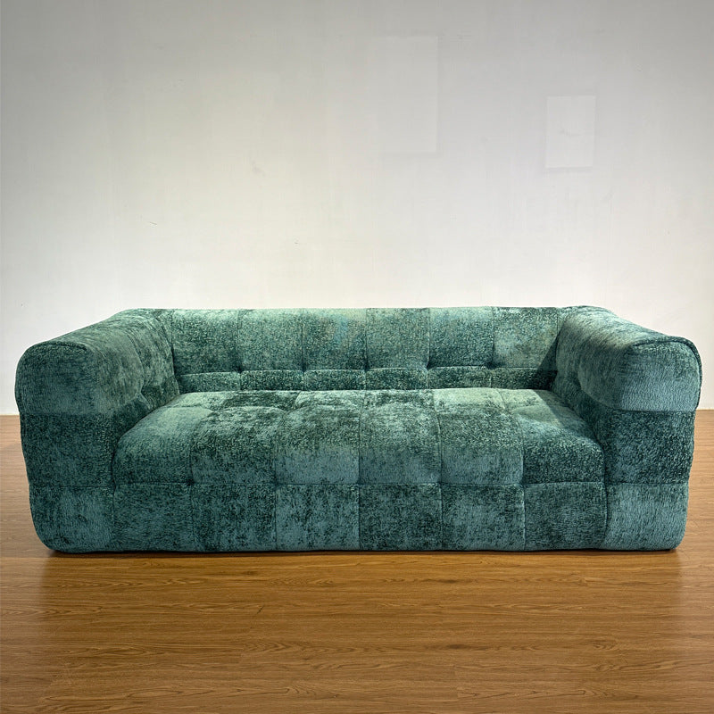 tufted-velvet-upholstery-sofa-detail
