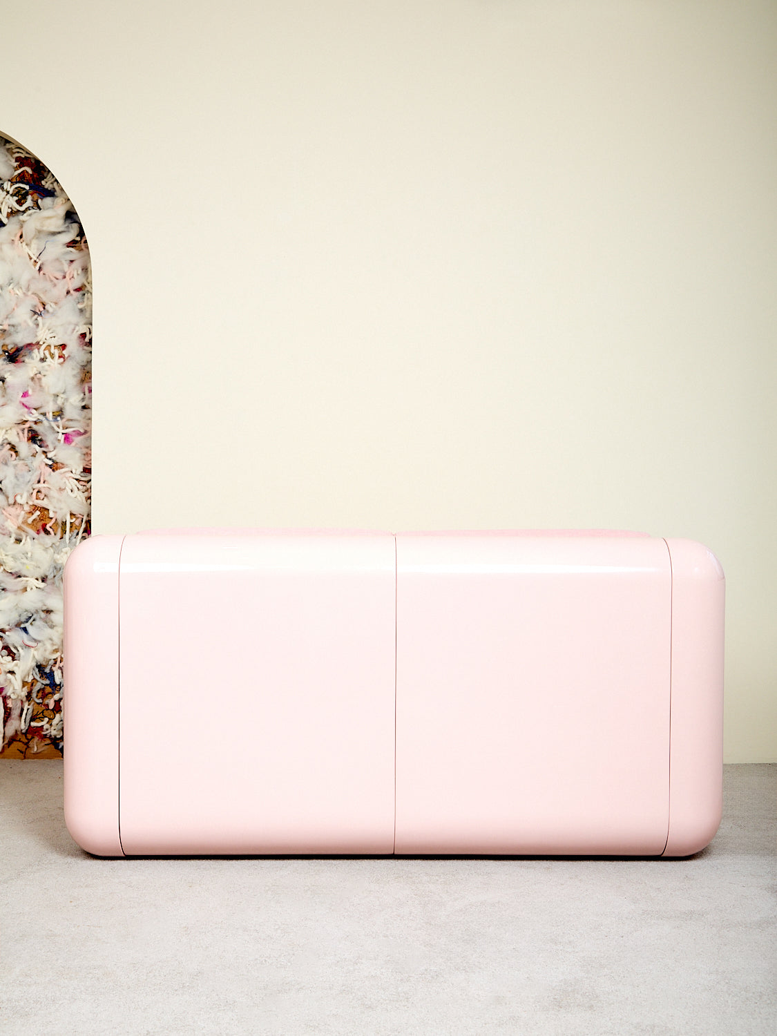 Customizable T4 Style Modular Sofa for Modern Interiors
