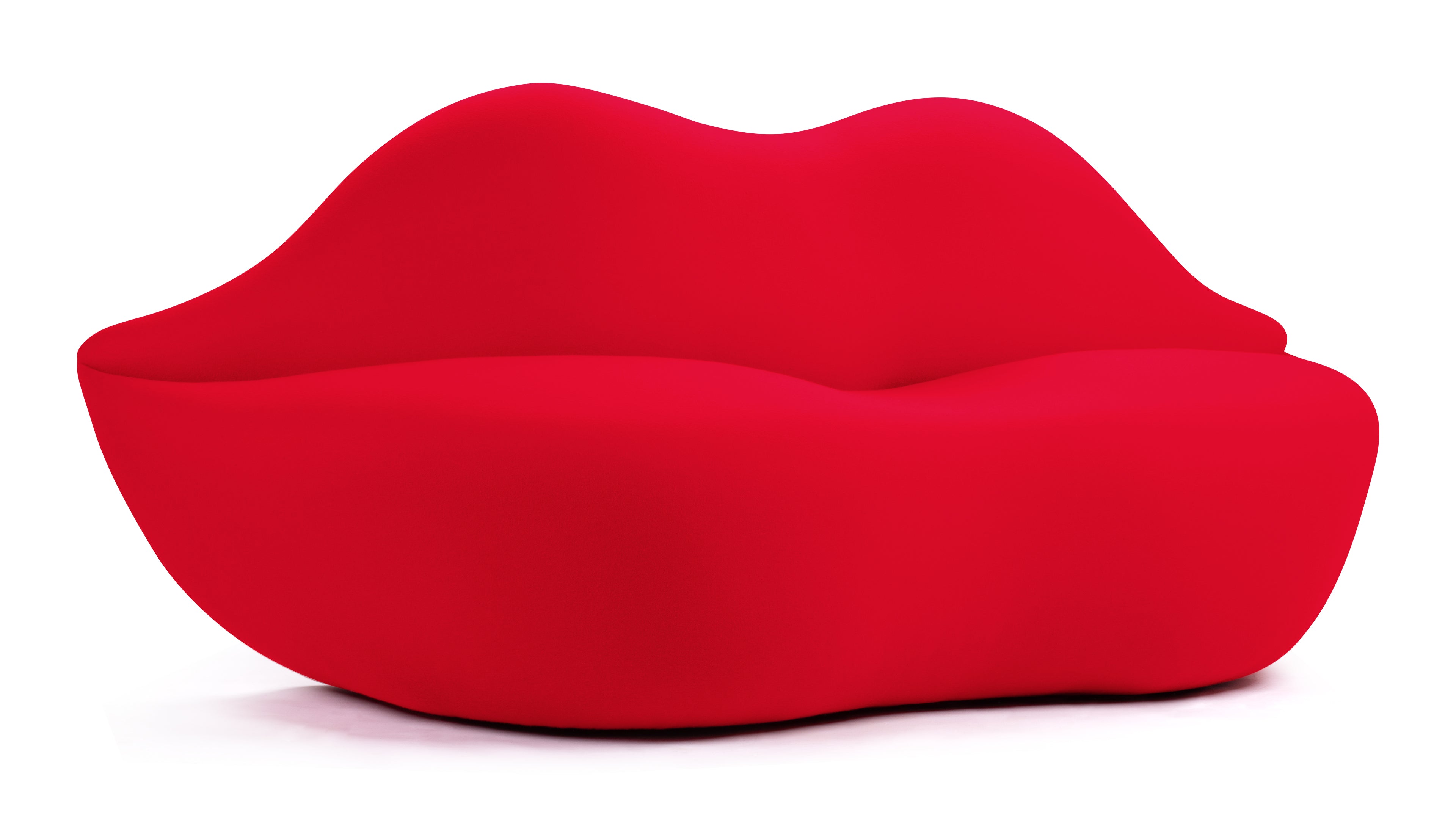 Lip Couch with Bold Design - Retro Living Room Statement Piece