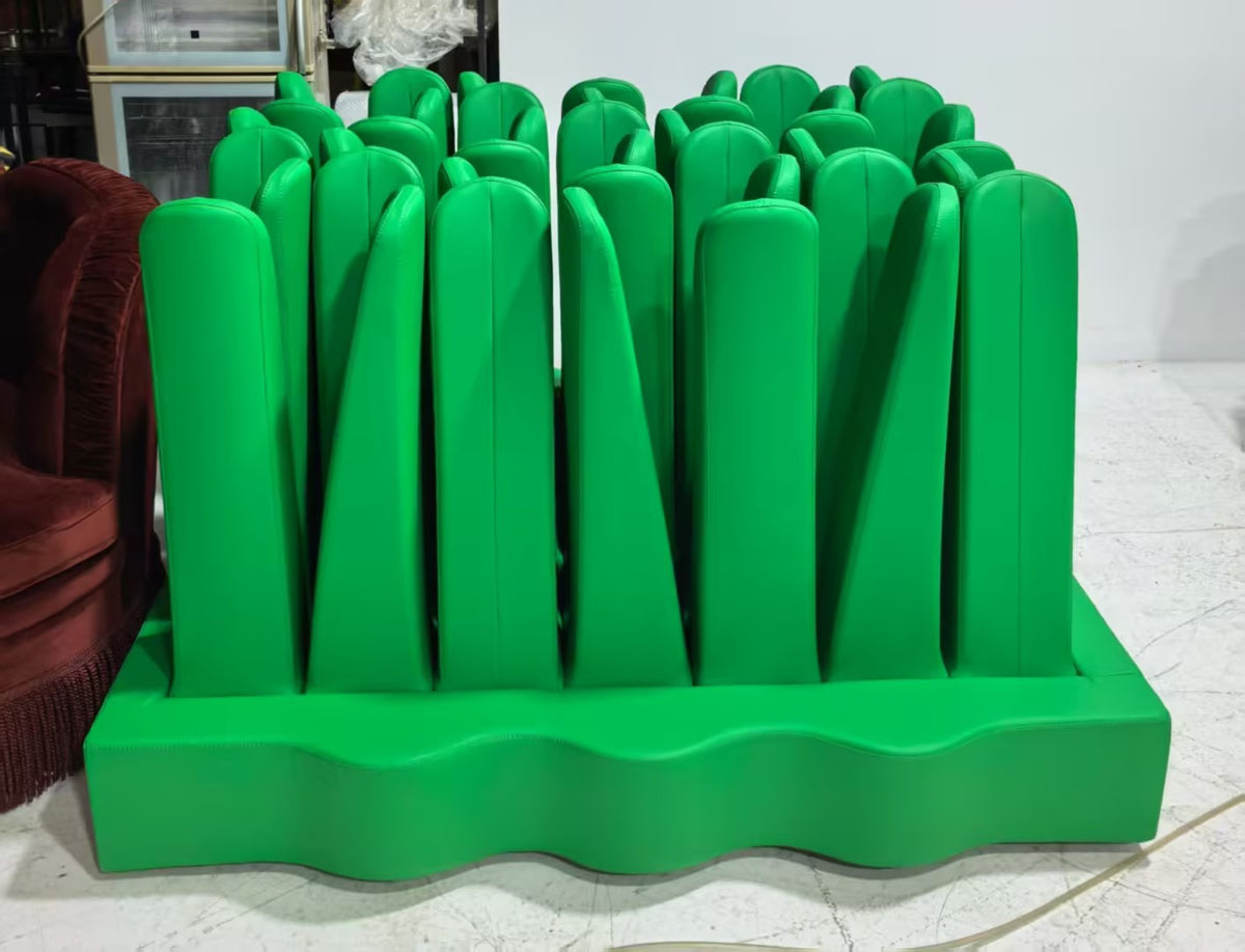 Avant-Garde Pop Art Pratone Lounge Chair Giant Grass Daybed