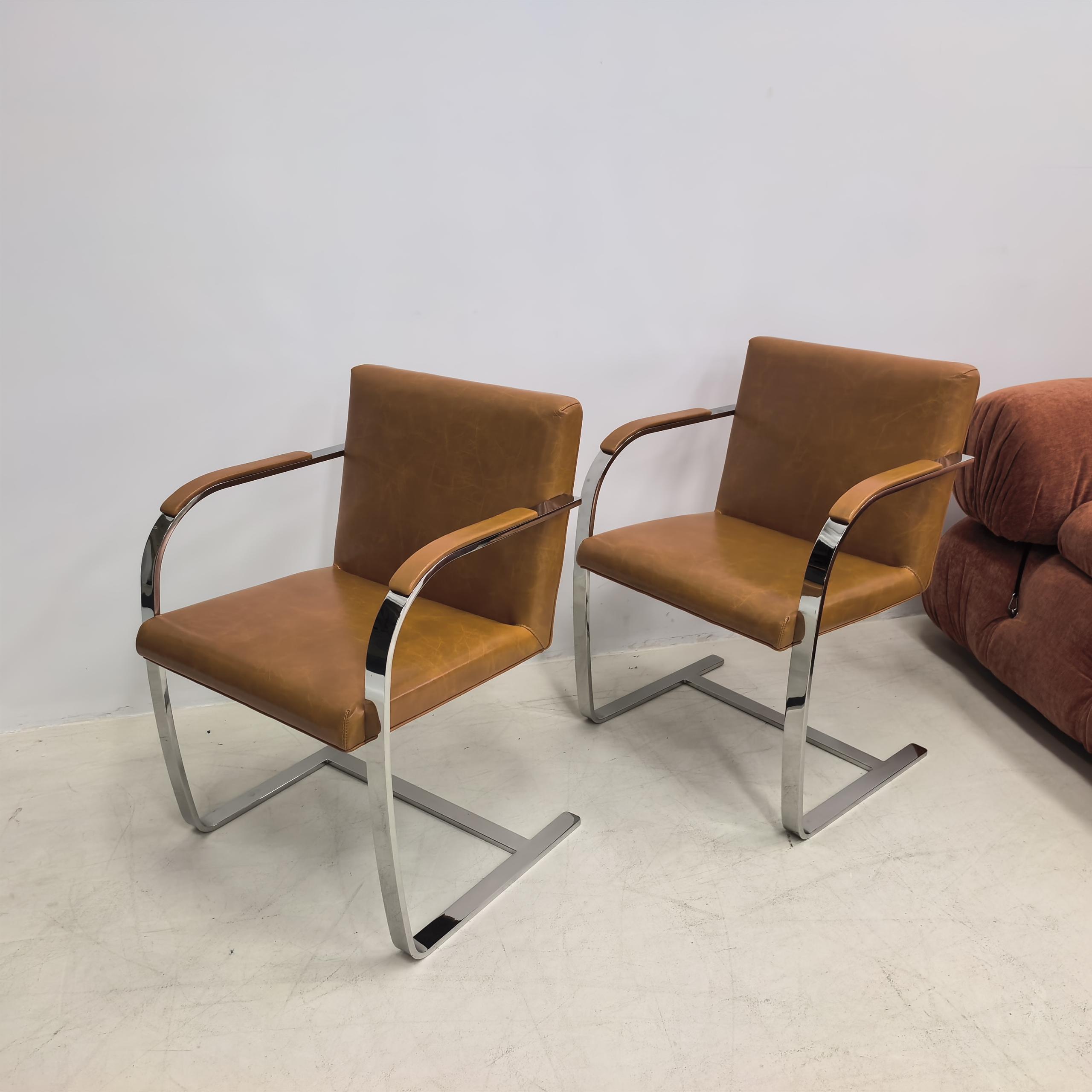 Flat Brno Chair