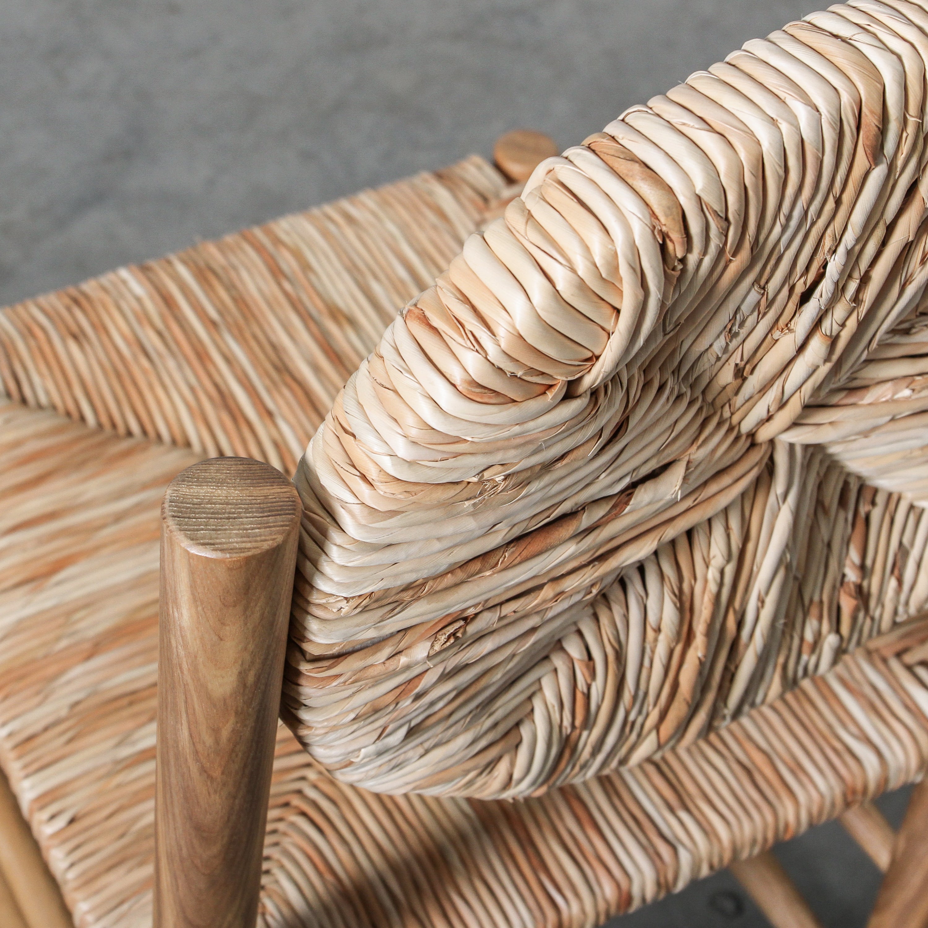 natural-wood-accent-chair-for-dining-room
